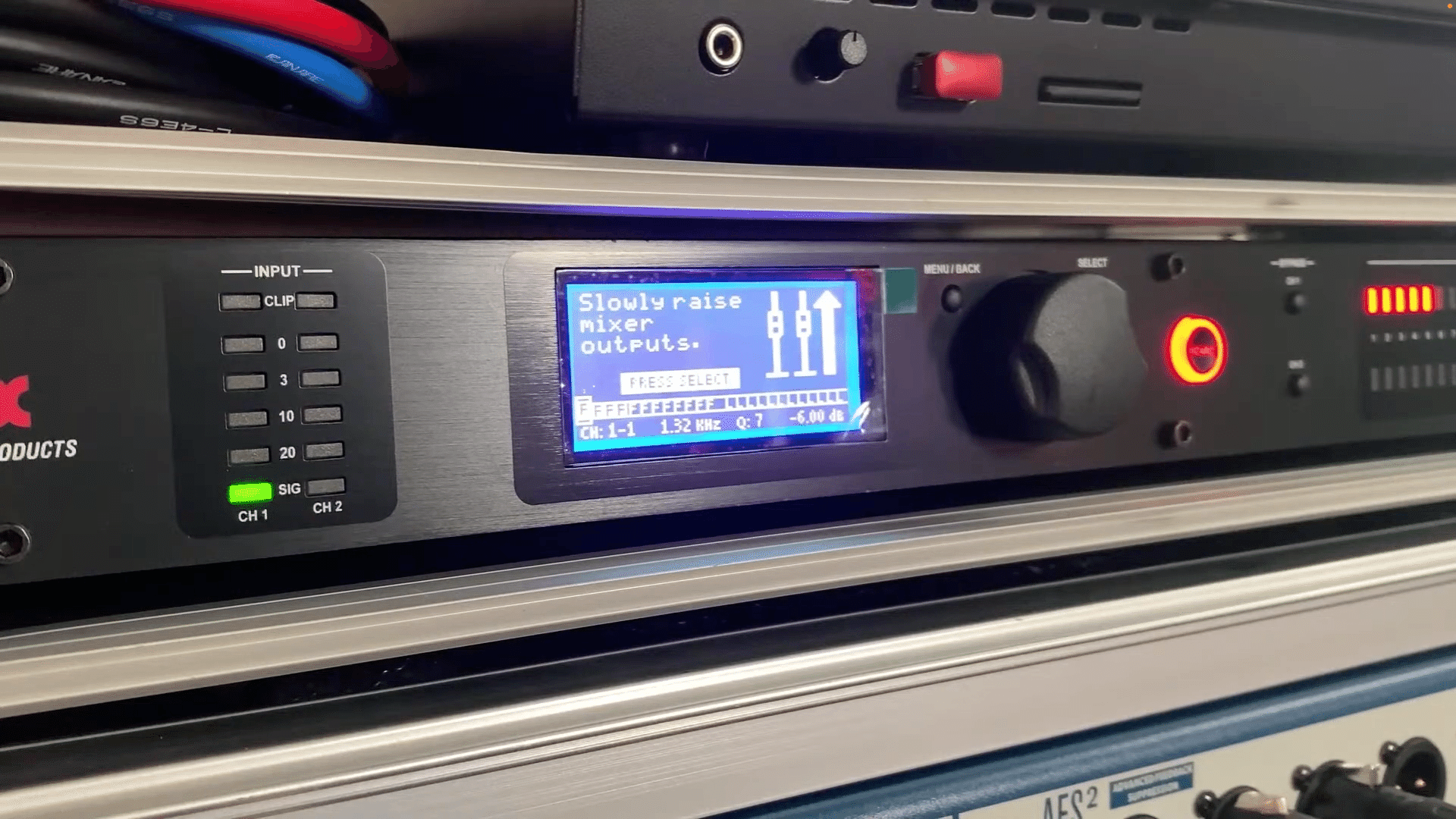 ハウリングサプレッサー「dbx AFS2」を試す|松井 隆幸@ライブ配信が ハウリングサプレッサー「dbx AFS2」を試す|松井 隆幸@ライブ配信が