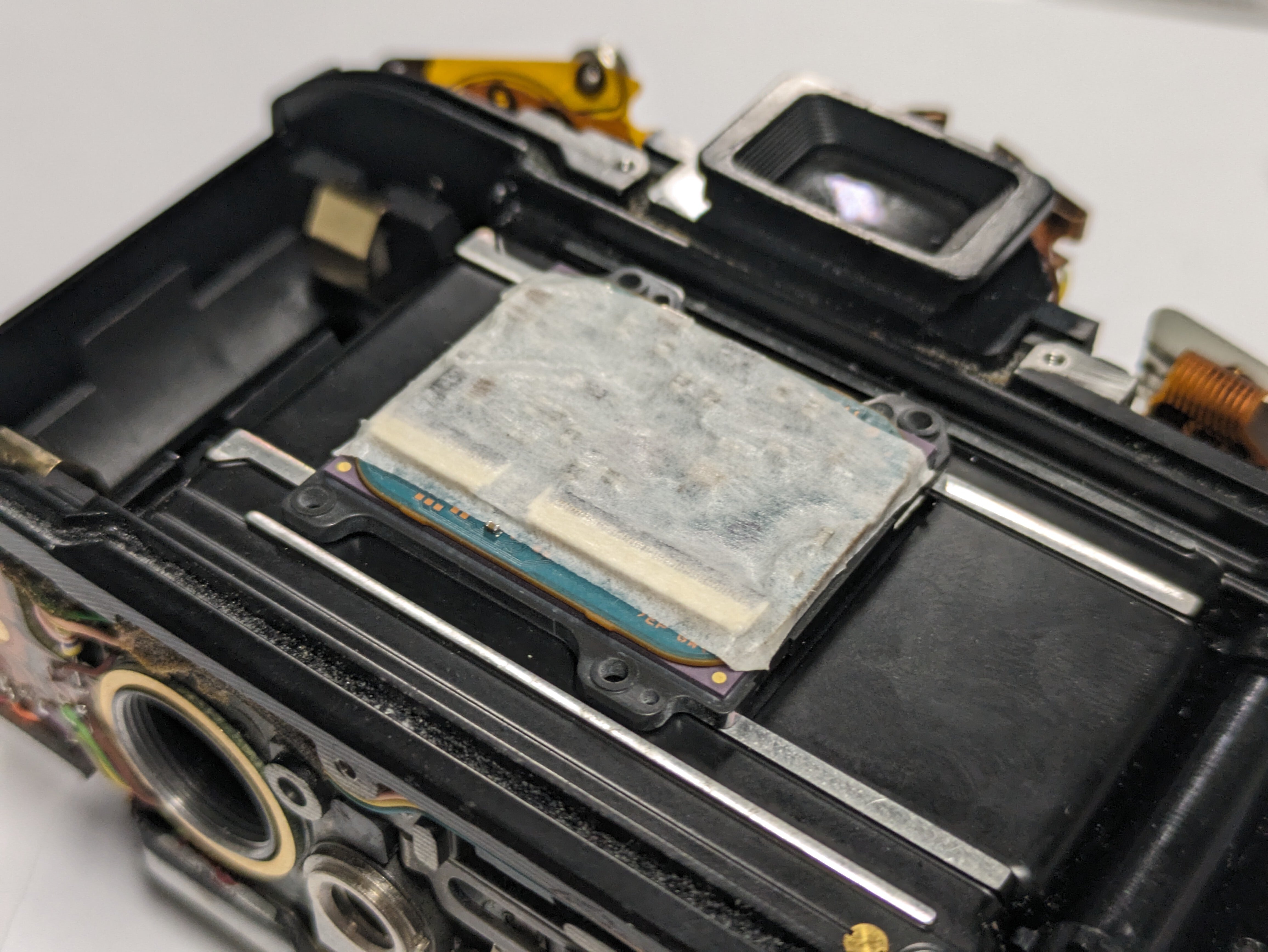 Nikon FGをデジタルカメラ化しようとしている話|Sd.Kfz.334 Nikon FGをデジタルカメラ化しようとしている話|Sd.Kfz.334