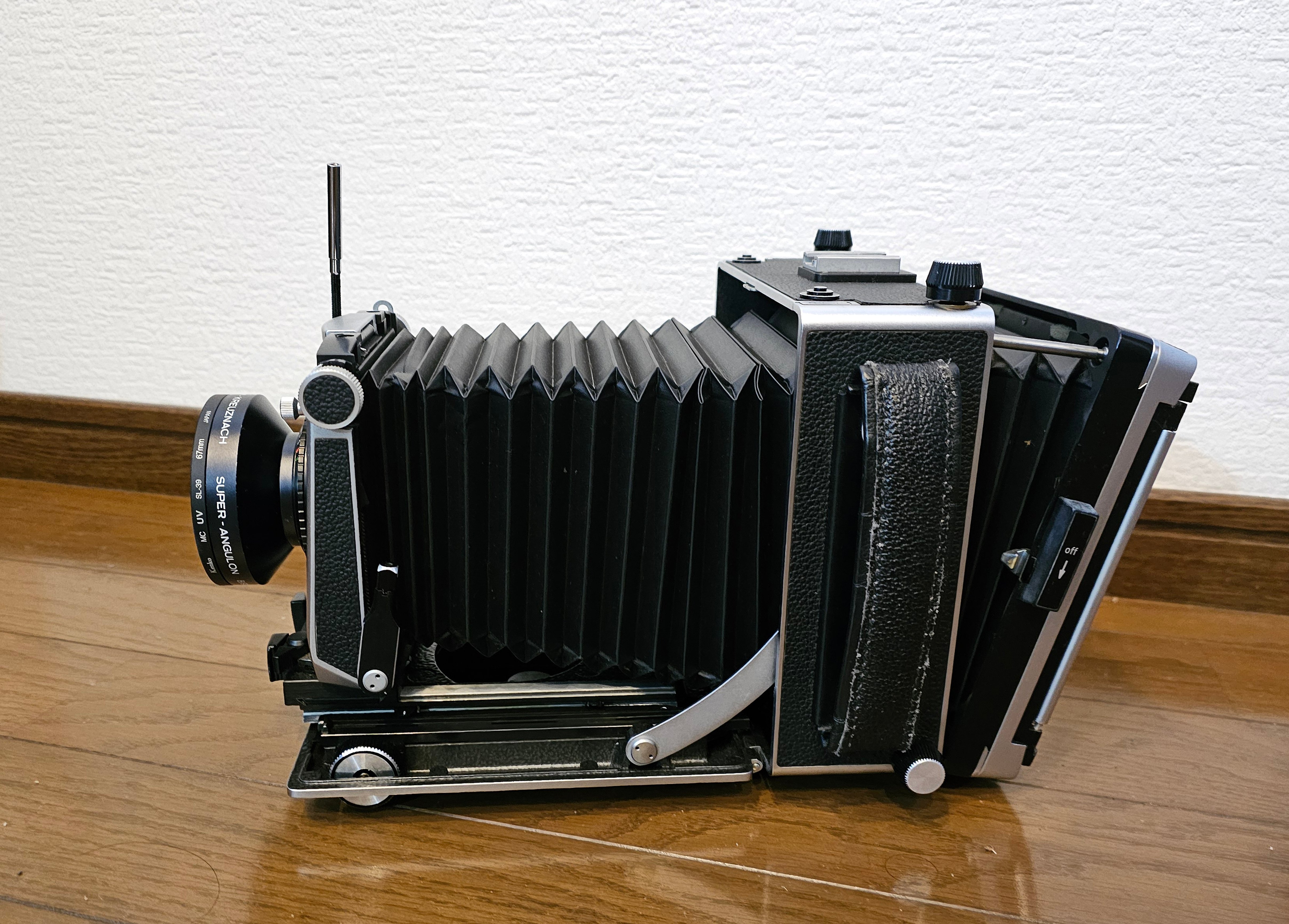 リンホフ テヒニカ（大判カメラ・4\"×5\"）+ 純正レンズ4点その他いろいろ 中古】(リンホフ) Linhof マスターテヒニカ｜ナニワグループオンライン