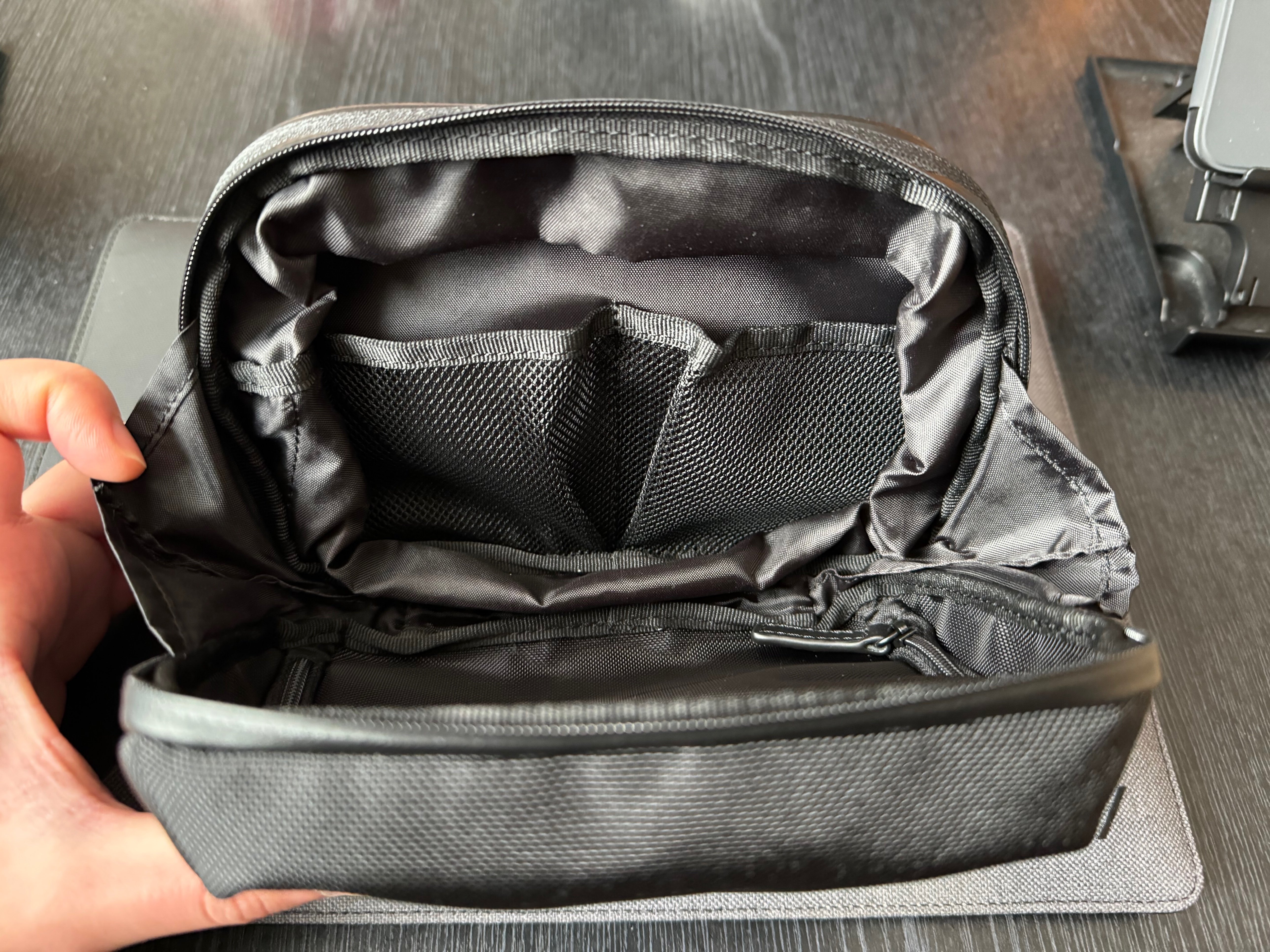 drip HALF DAY POUCH ハーフデイポーチ ブラック 【これはイイっす