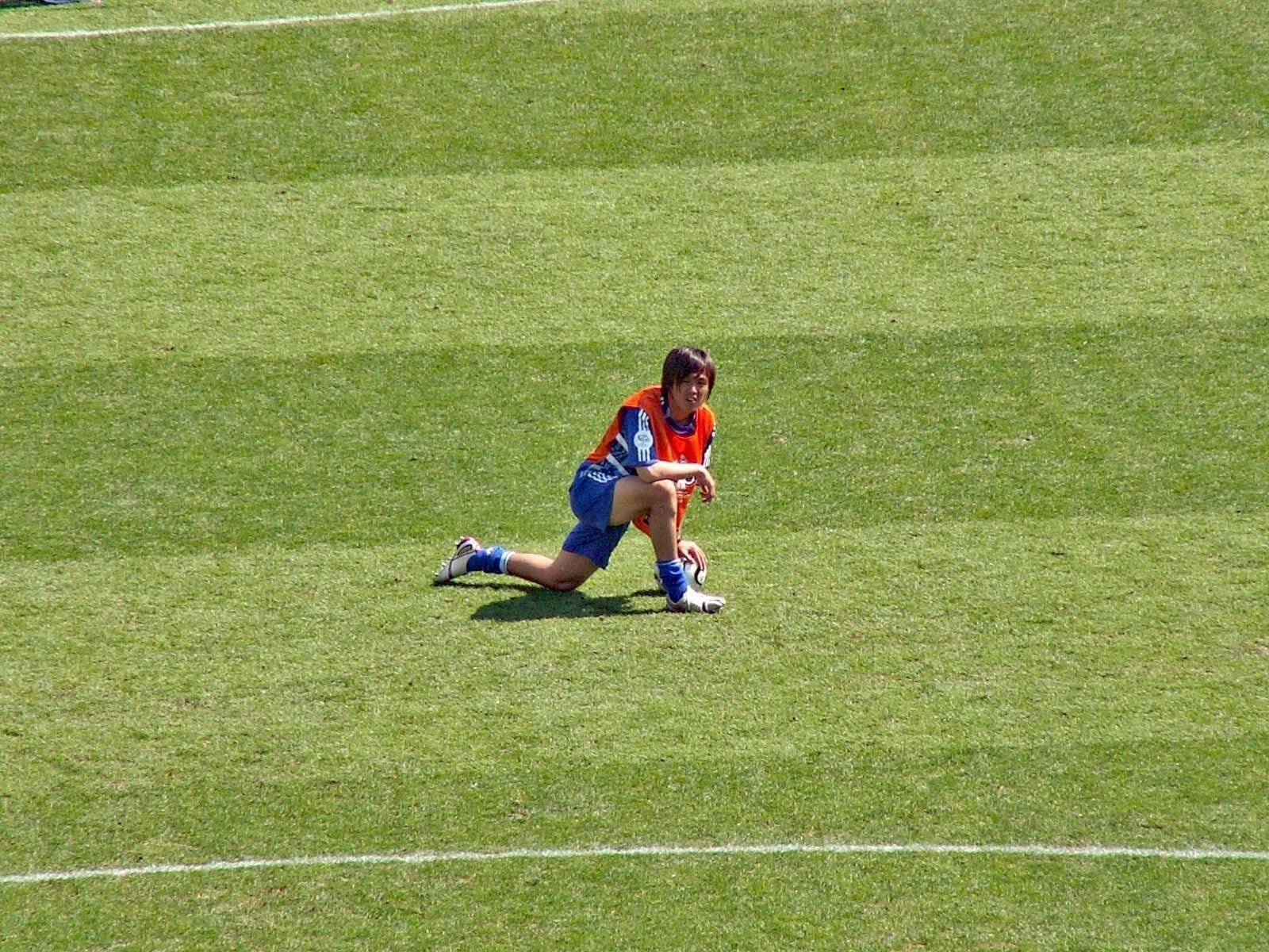 写真でふりかえる遠藤保仁選手 Vol.2（2006）｜ナ
