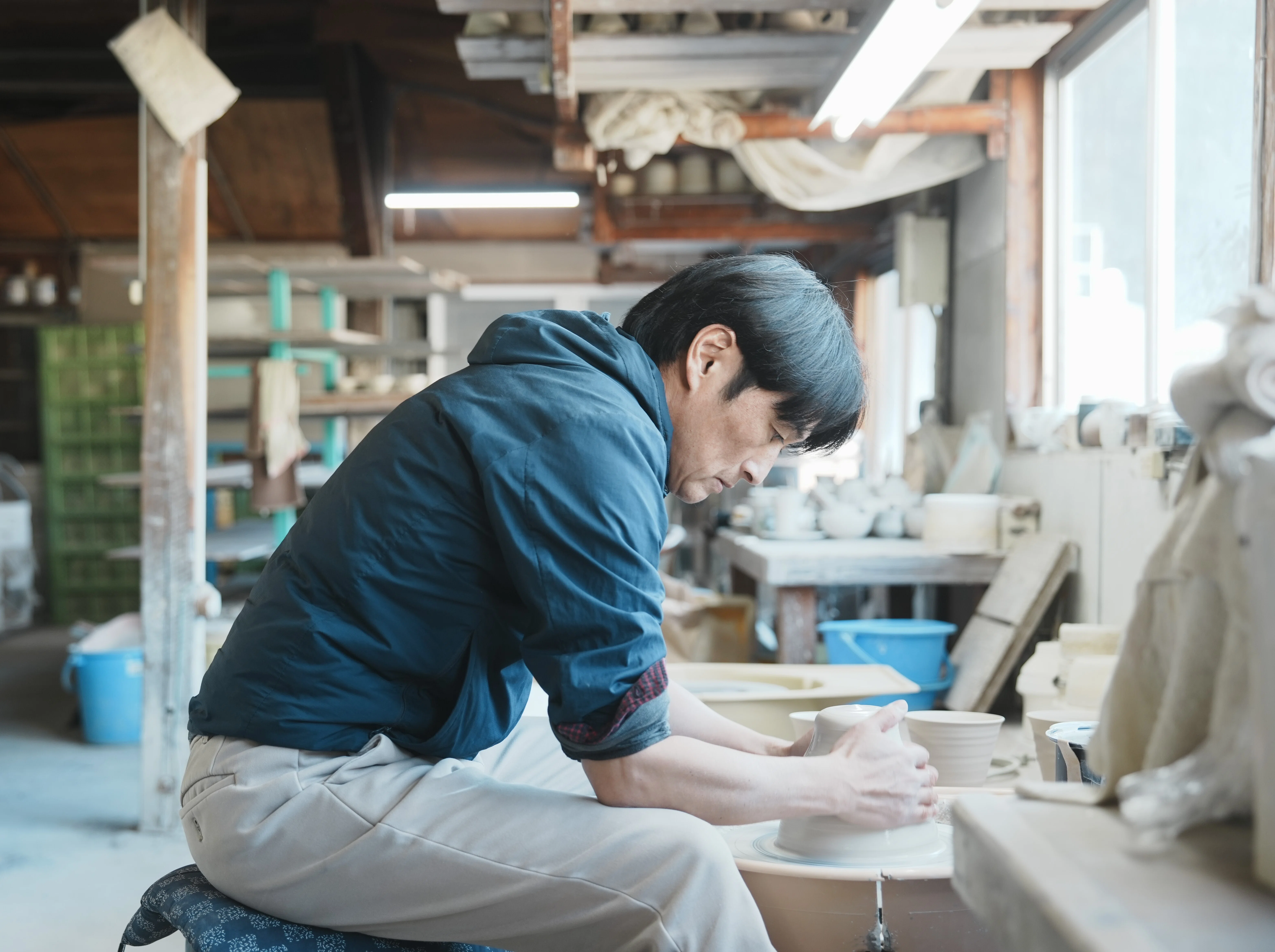 日本の磁器を400年支える至高の原料「天草陶石」。その生産地がいま