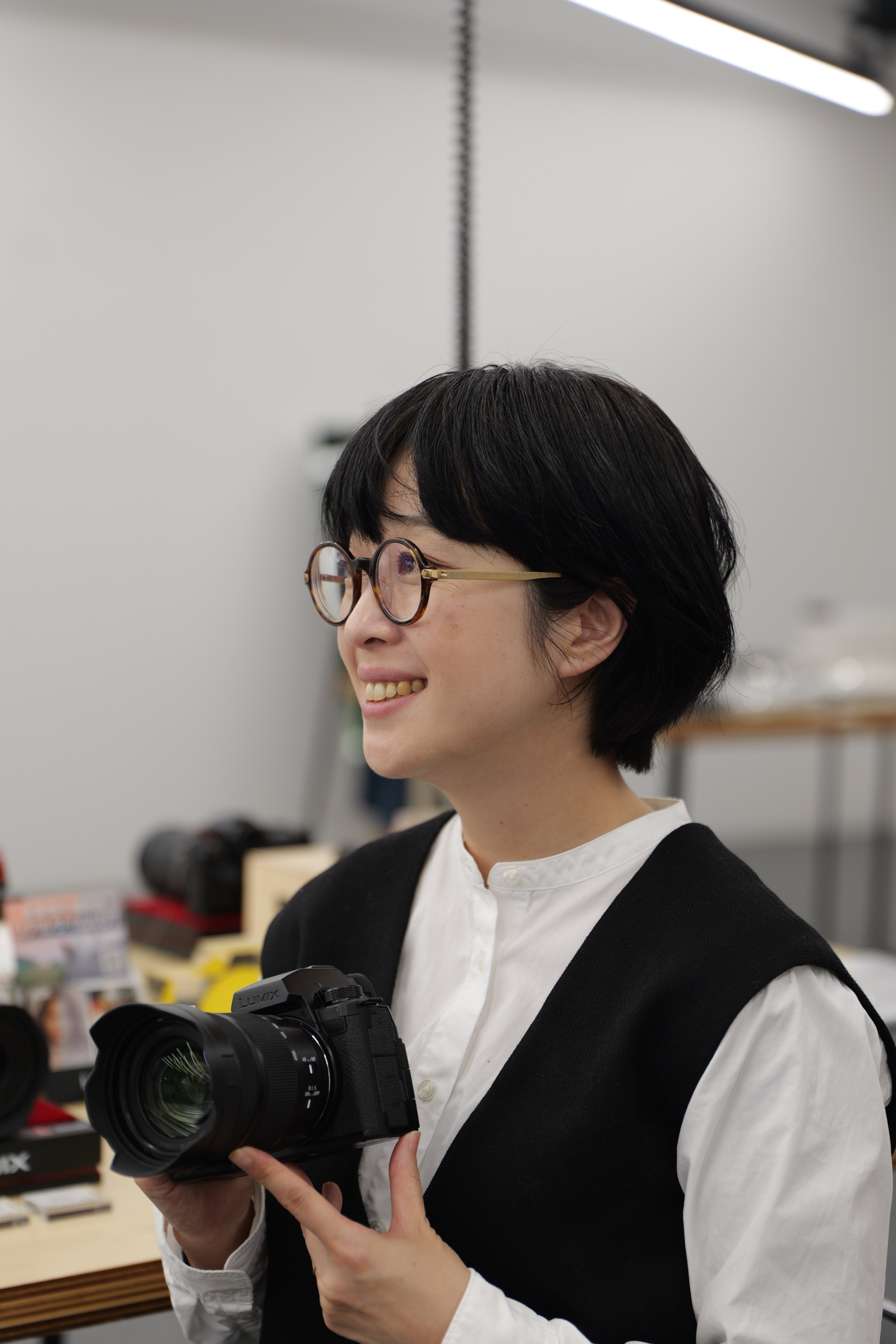 特別インタビュー】コムロミホ×LUMIX S 28-200mm F4-7.1 MACRO O.I.S.