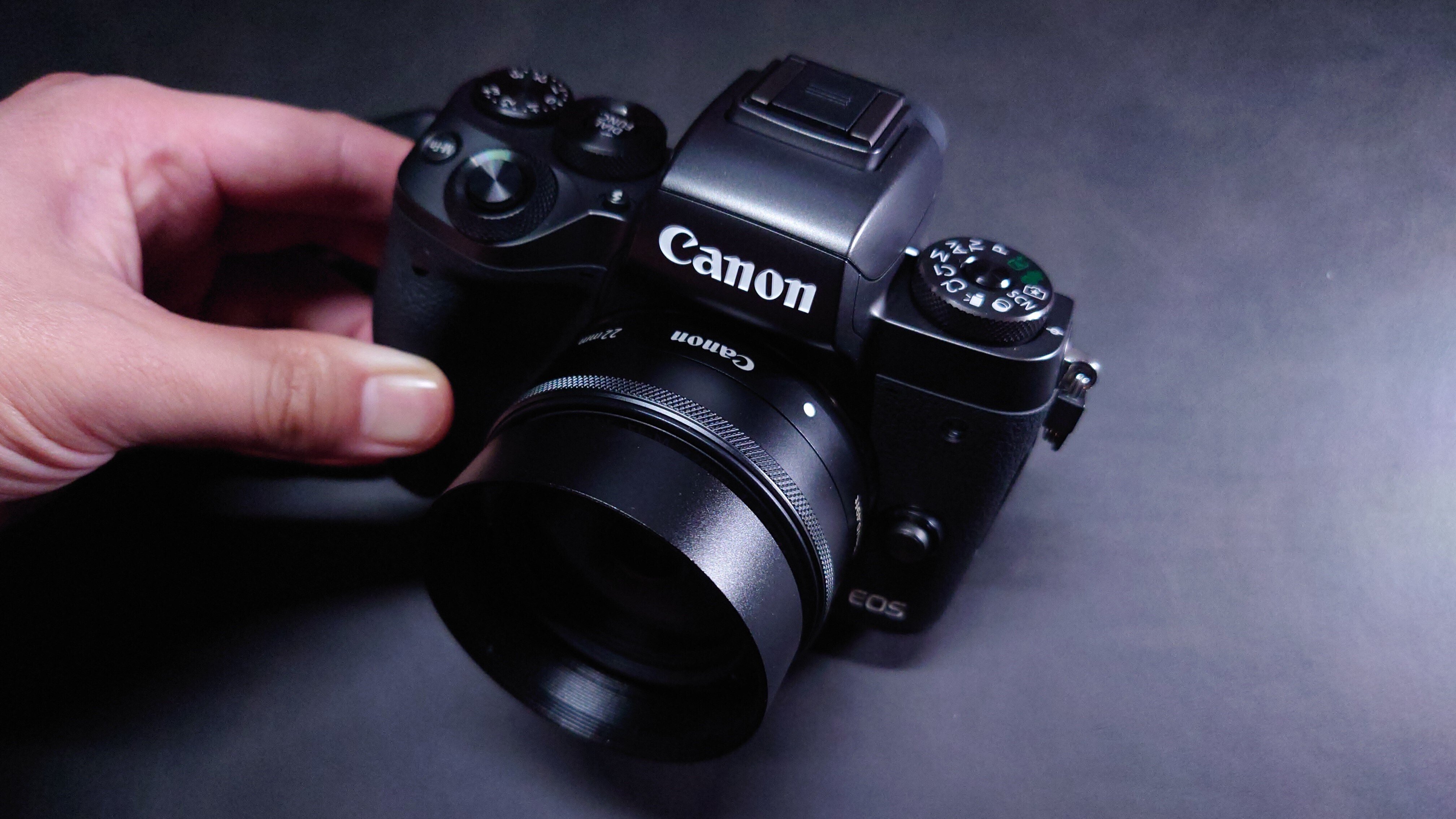 ガジェットレビュー】神レンズ!│Canon EF-M 22mm F2 STM ガジェットレビュー】神レンズ!│Canon EF-M 22mm F2 STM