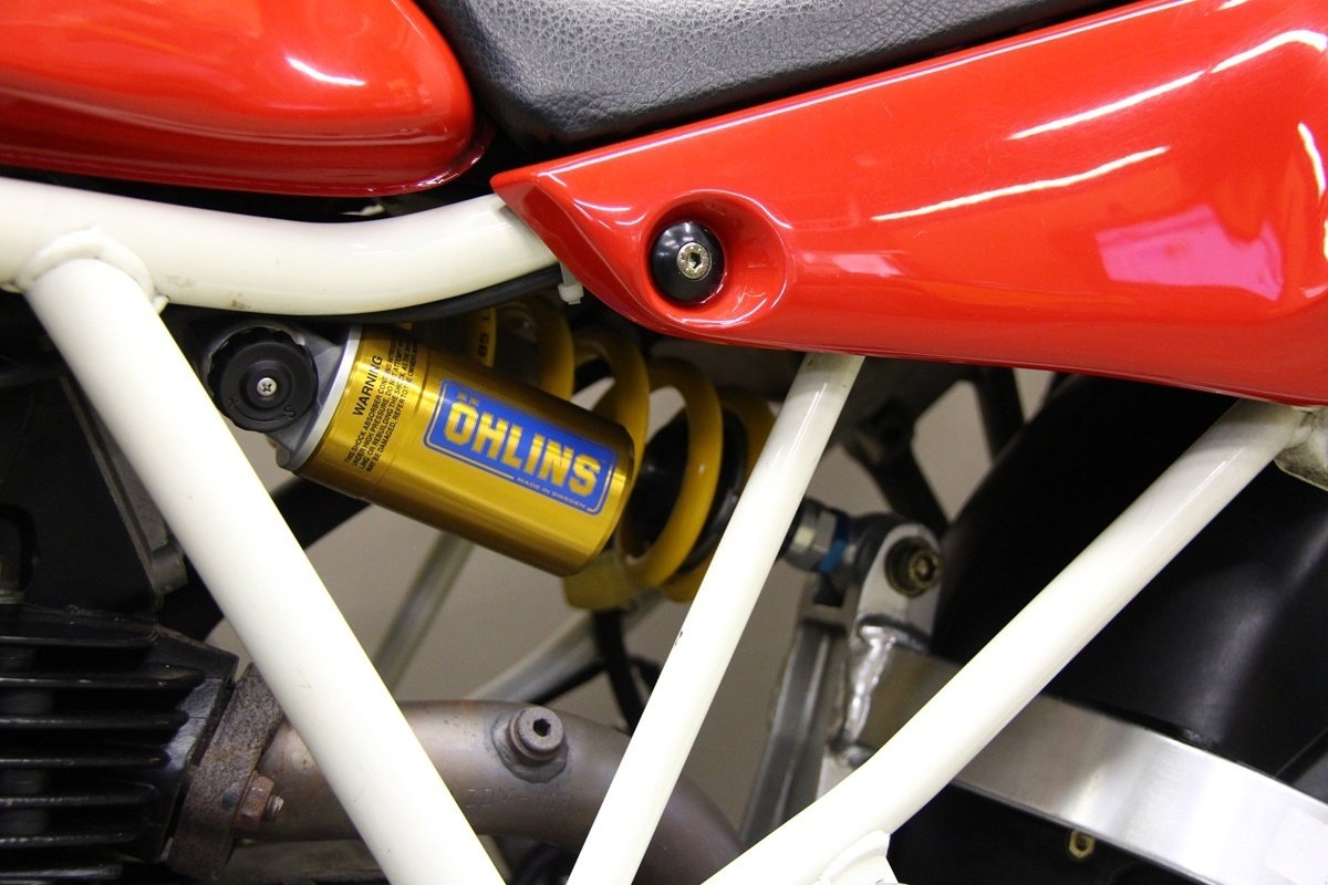 楽天市場】DUCATI 916 ウインカー左 748 996 998 モンスター 900