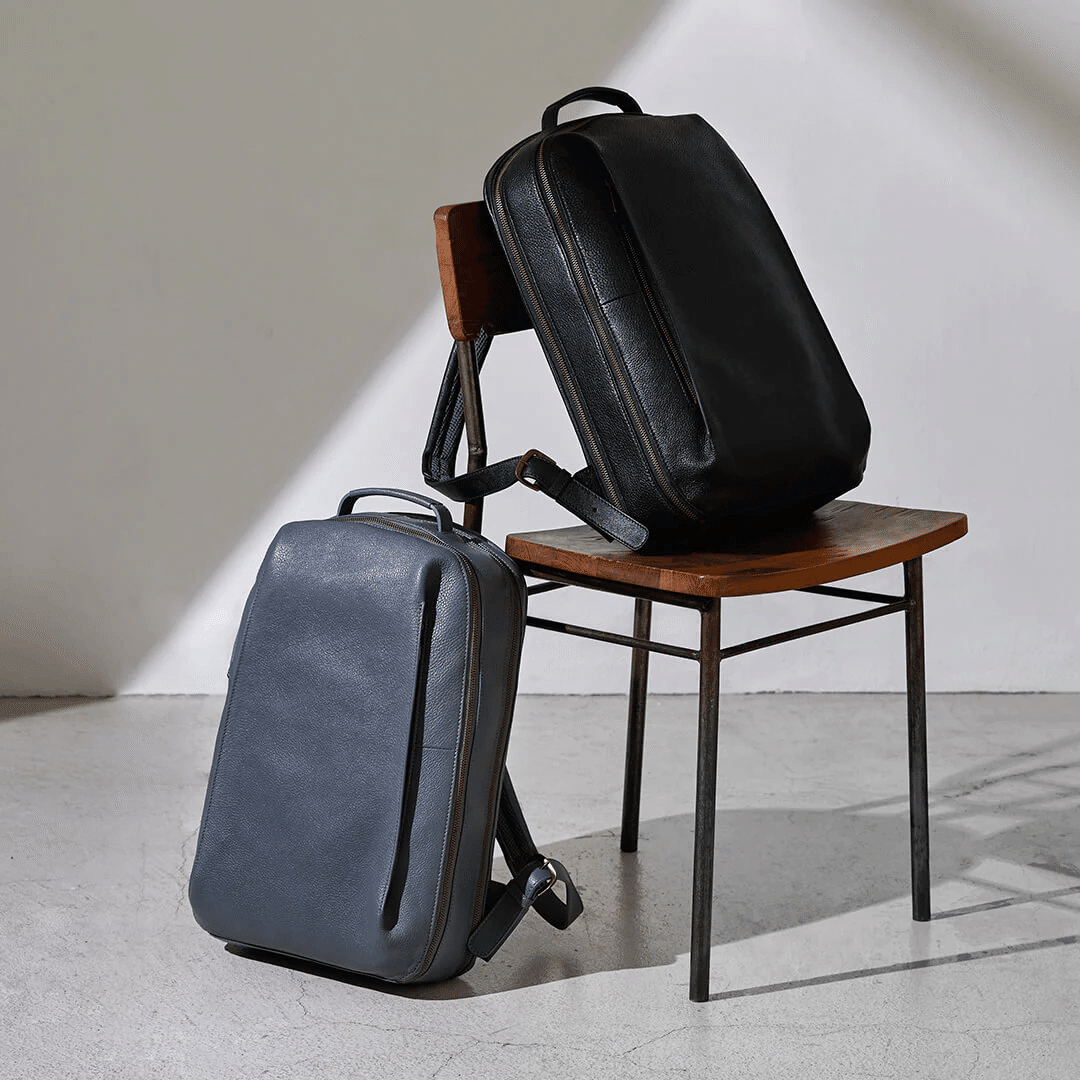 マザーハウストランジットバックパックネイビー レザー