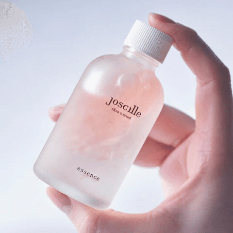 夏の保湿ケアの重要性と、 美容液2本の開発秘話。 ジョシーユ