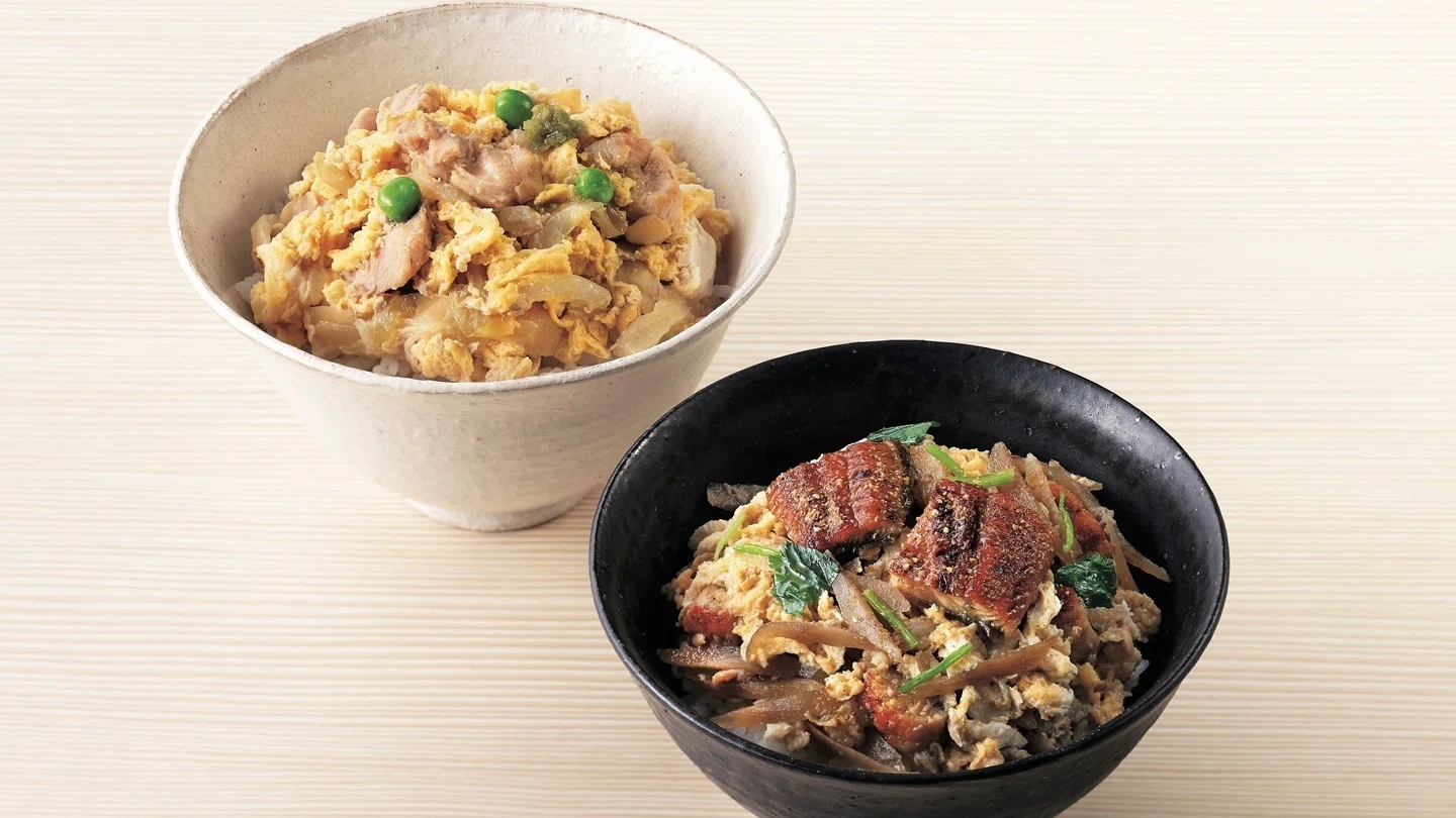 レシピ無しでは難しい!? 家庭料理の定番メニュー「親子丼」を やって