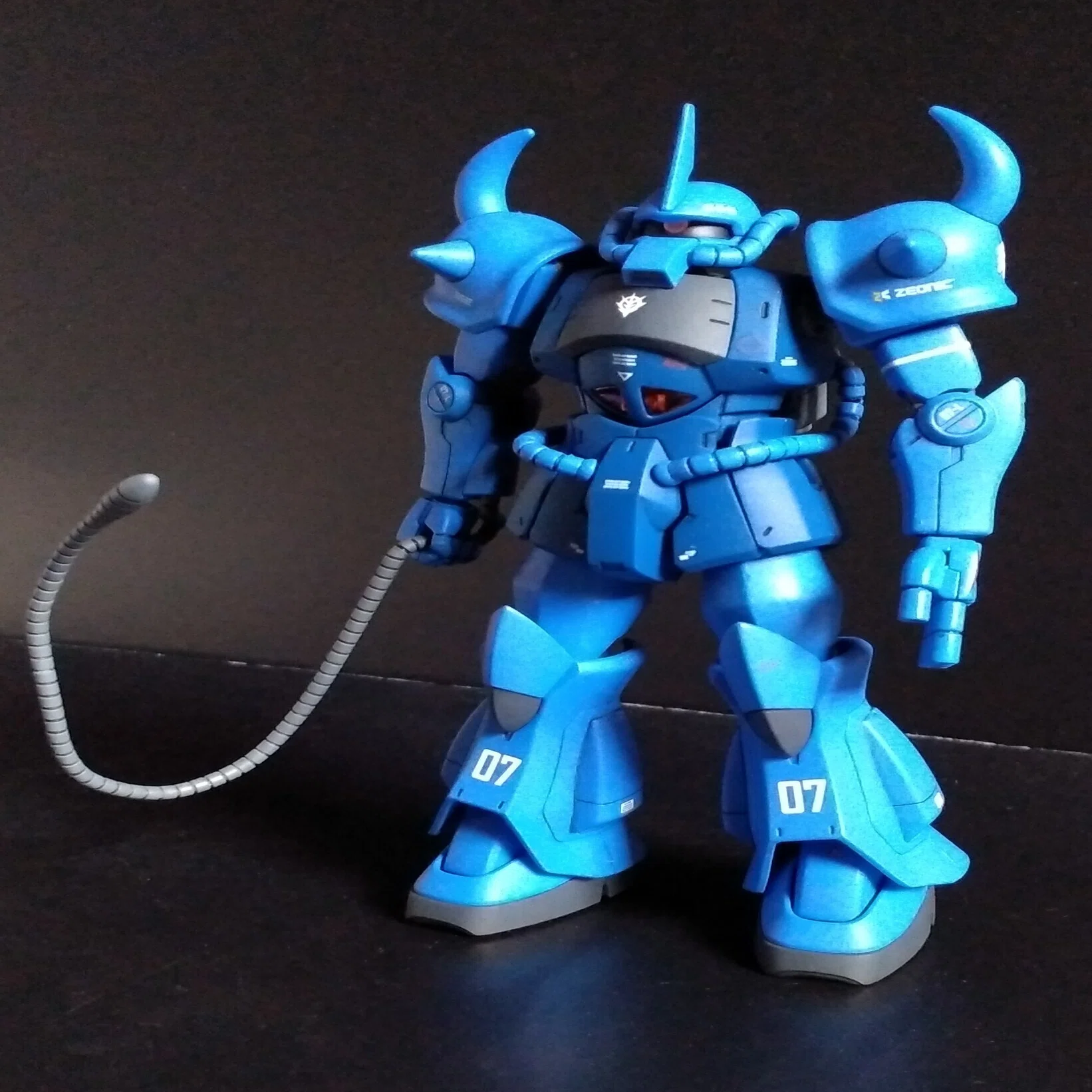 初心者のための機動戦士ガンダム兵器解説『MS-07B グフ』｜なかむらひろし