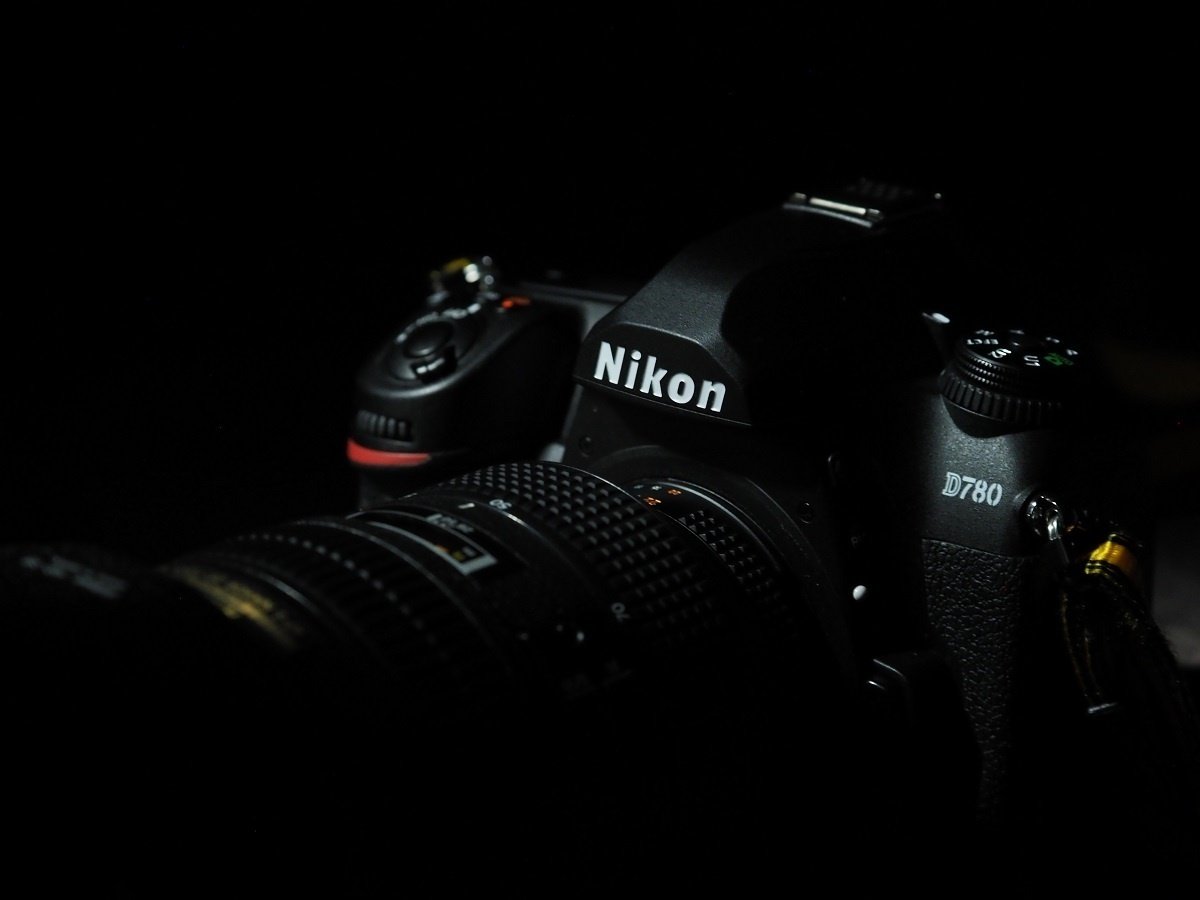 初めてのカメラ】Nikon Fシステム、1番コスパいい説。｜あなでじ