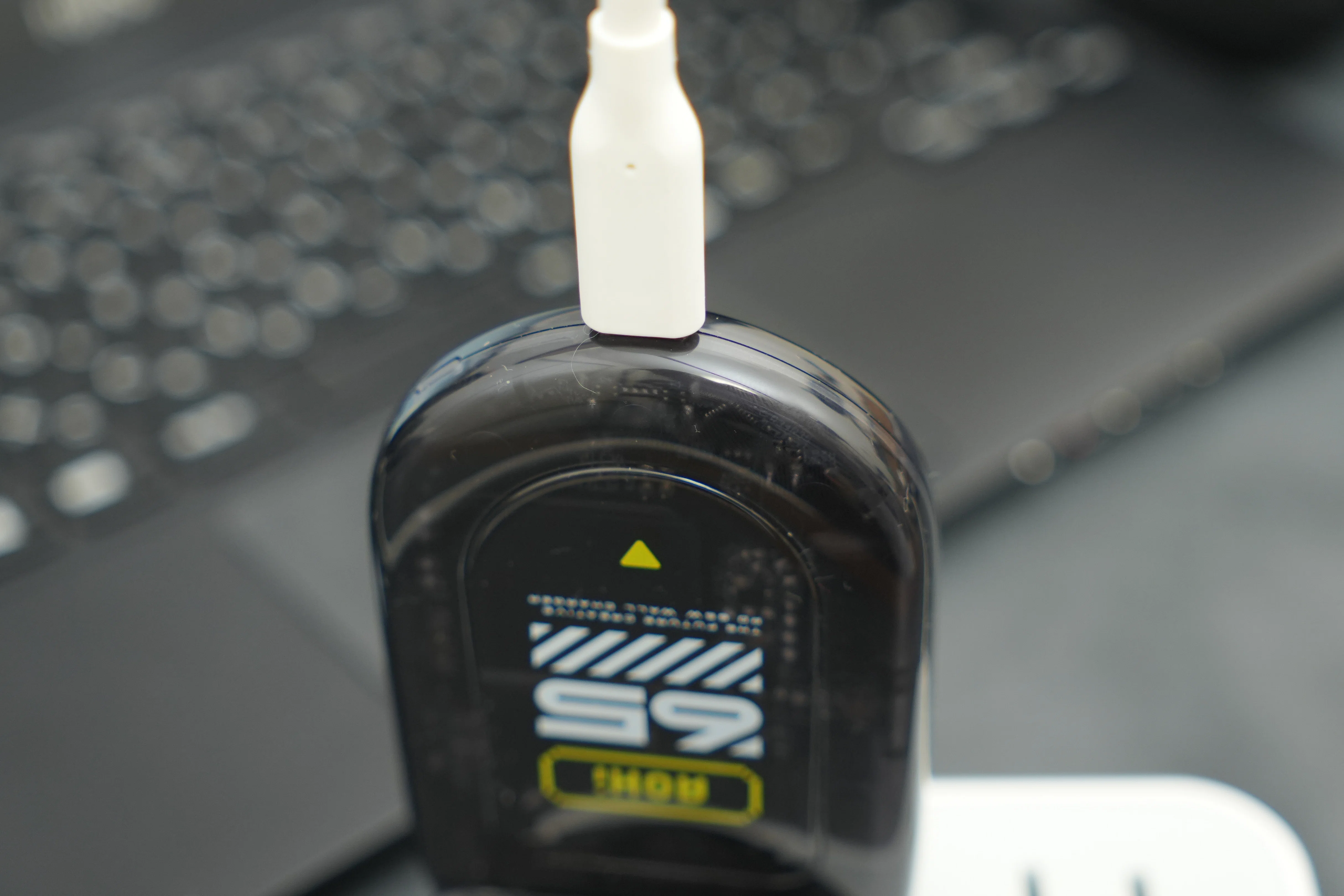 レビュー品】凄い、超薄型65W AOHI急速充電器｜物欲名古屋人