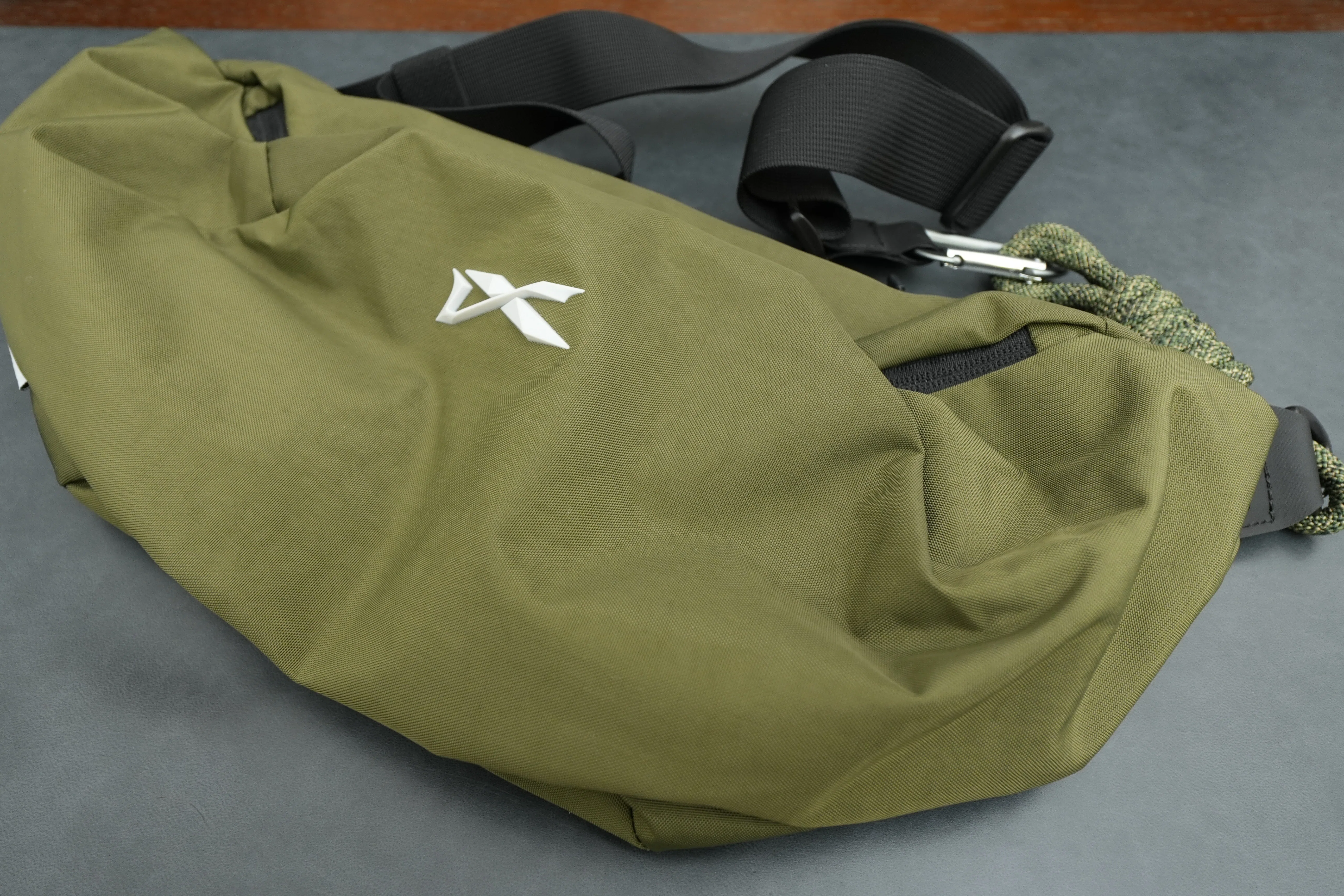 レビュー品】VIA-NIID チェストバッグ｜物欲名古屋人／サラリーマン