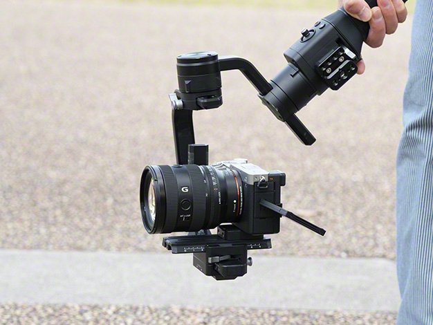 【ジュライ】ワンオーナー fe20-70mm f4(保証約1年) ジュライ】ワンオーナー fe20-70mm f4(保証約1年) SONY FE 20