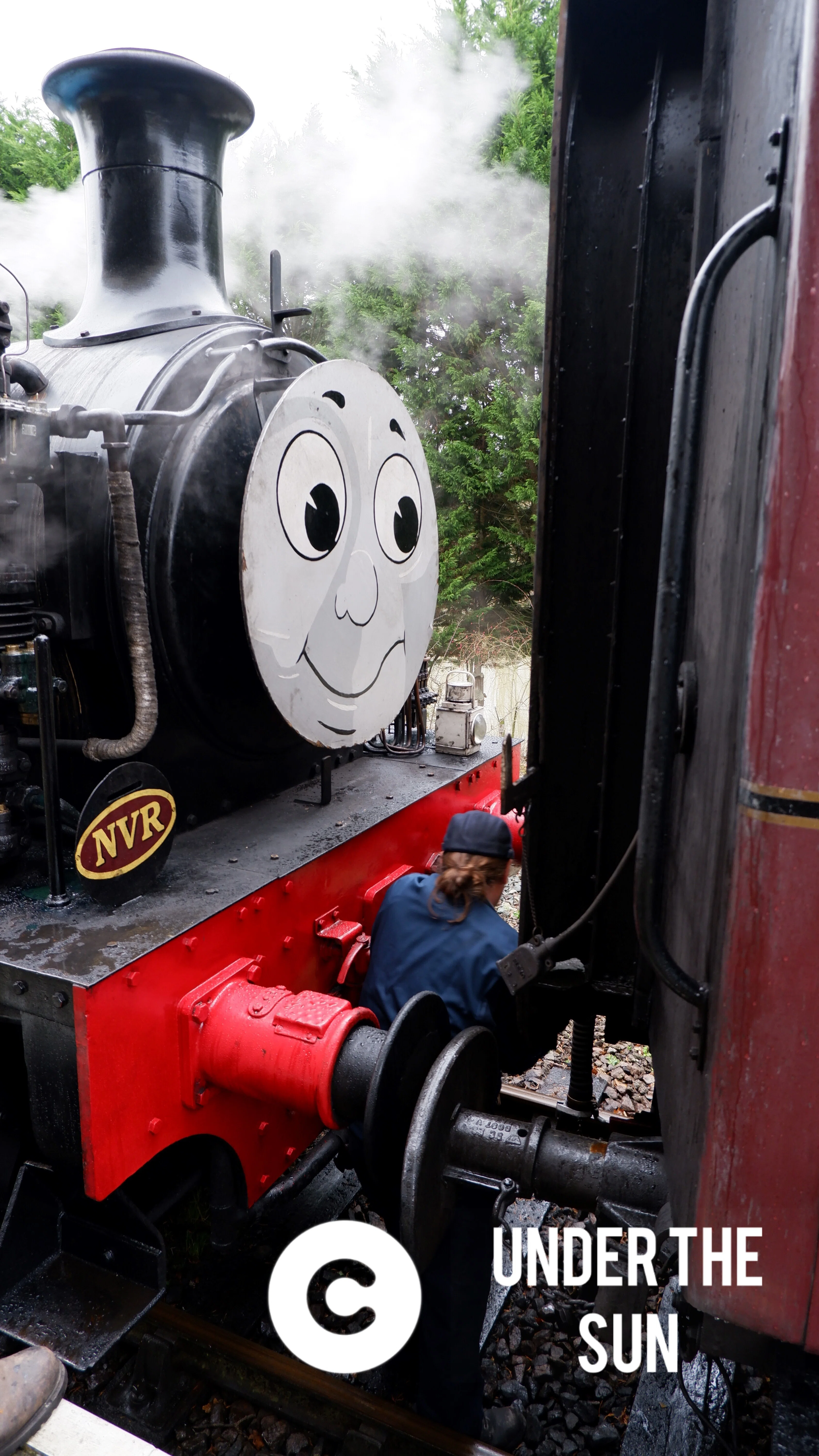 🇬🇧ネネ・バレー鉄道のレトロな機関車トーマスに乗って！｜Under The Sun