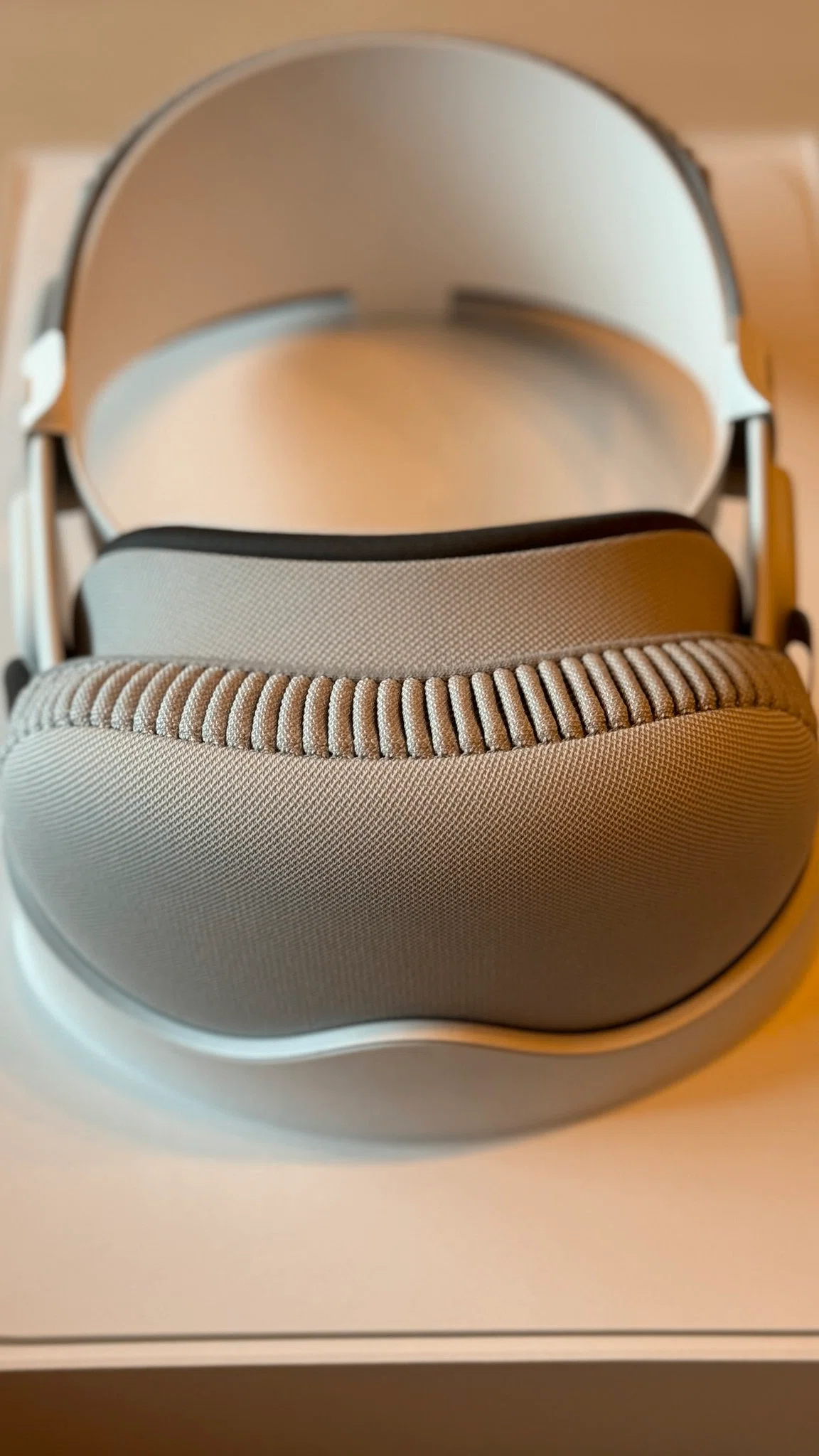 Review of spending half a day wearing the Apple Vision Pro # ...