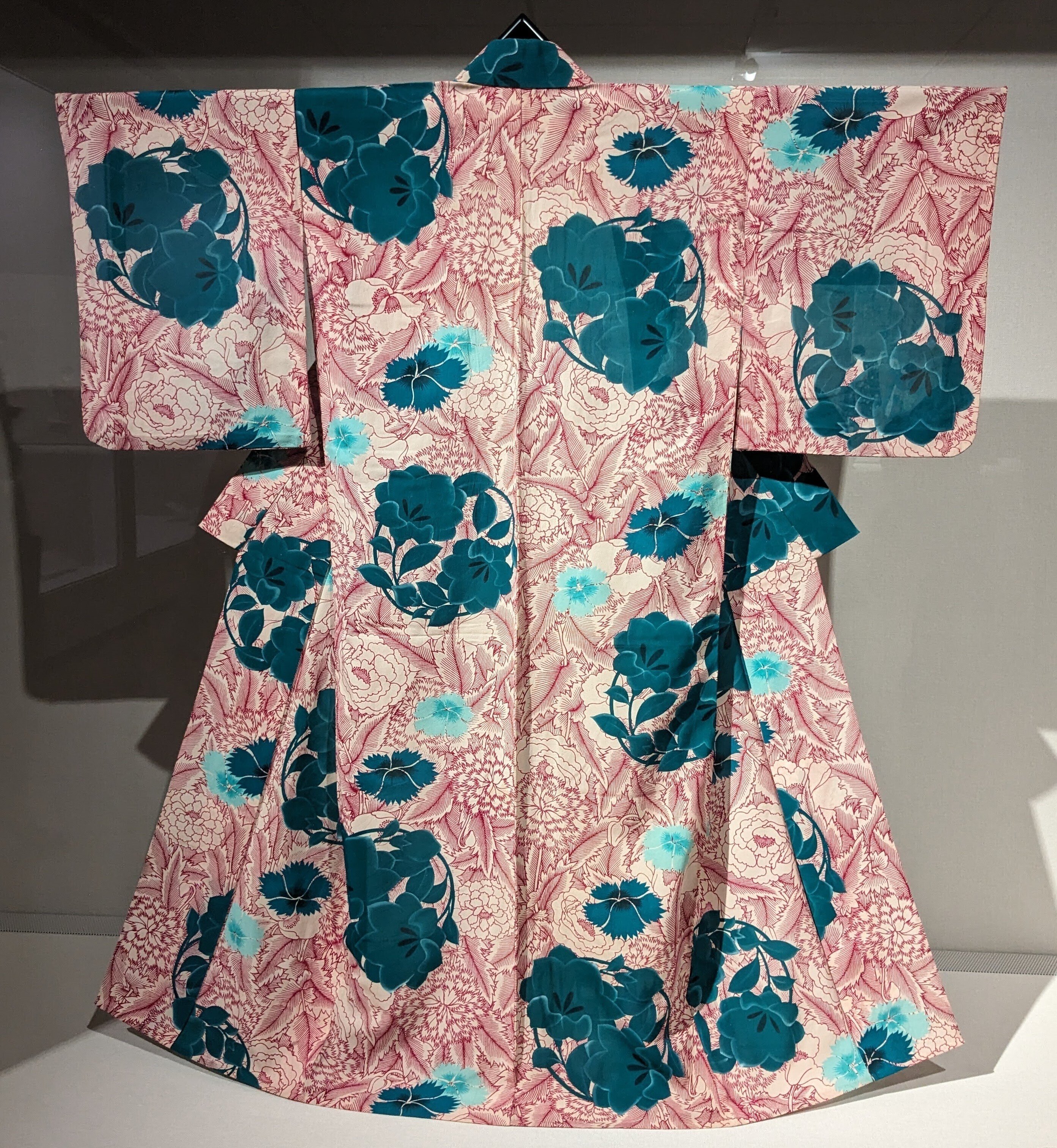 北斎道子【モンパルナスの夜明け】人気女流現代作家 すみだ北斎美術館 - 北斎をめぐる美人画の系譜～名手たちとの競演～