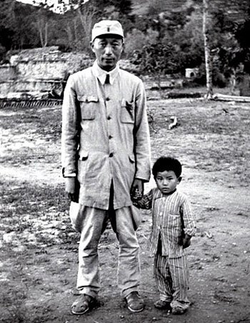 文献：戦后中国人の日本観の変遷（1945-1992）｜中国基層研究所