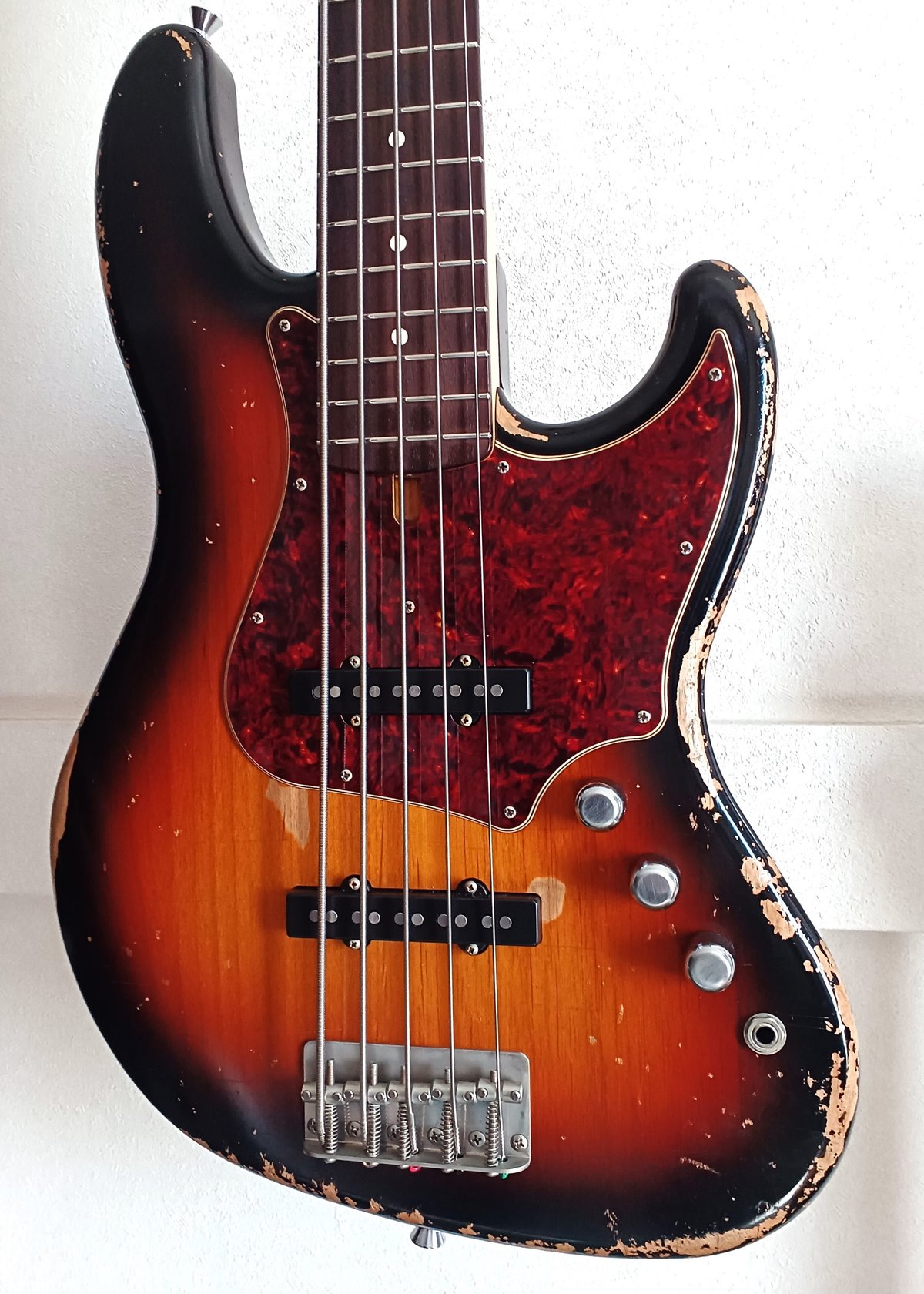和*利様 Fender Jazz Bass サンバースト 4弦（その後の～HAMA OKAMOTO  