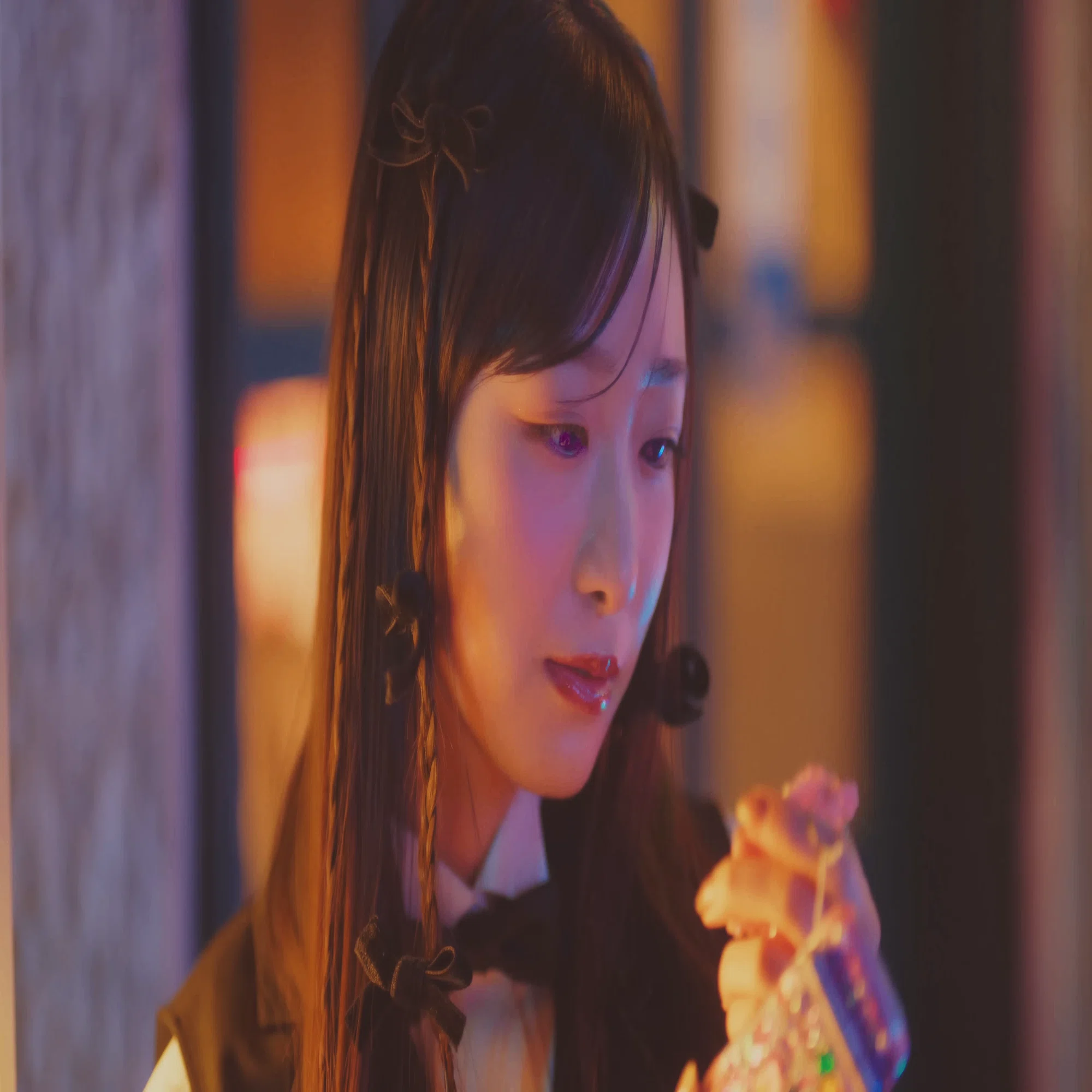 考察】=LOVE16th「呪って呪って」MVでの大場花菜ちゃんの正体とは