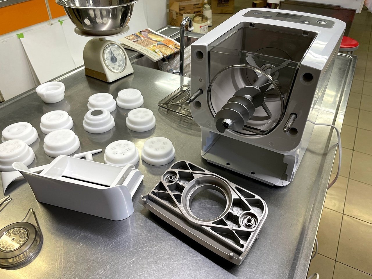 ④PHILIPS ヌードルメーカー HR2365/01/昭和の「家電製麺機」を ④PHILIPS ヌードルメーカー HR2365/01/昭和の「家電製麺機」を