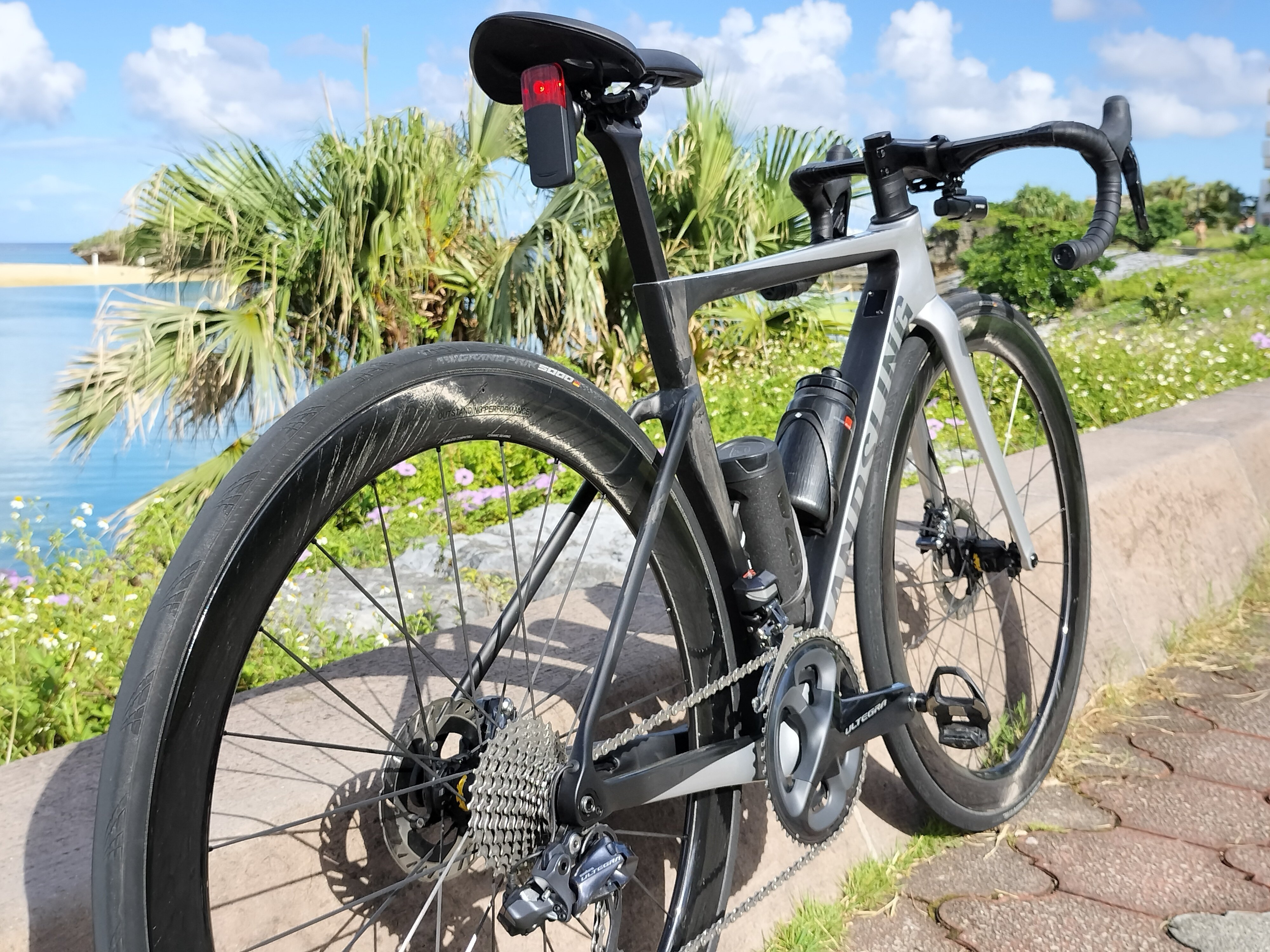 インプレ】異端児過ぎるカーボンホイール。Elitewheels Velo Six
