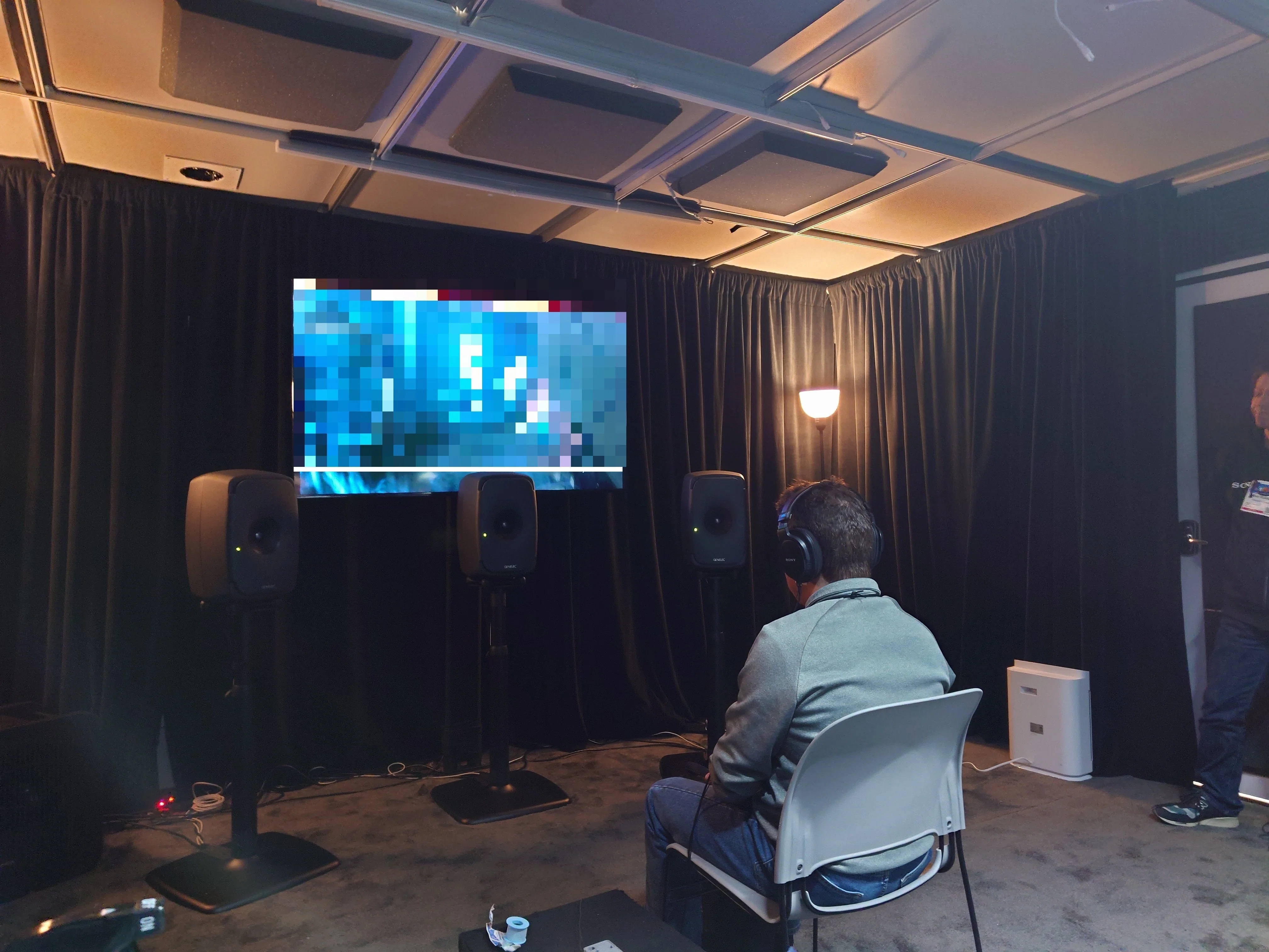 世界最大級の楽器展示会「NAMM Show」でモニターヘッドホン『MDR-MV1
