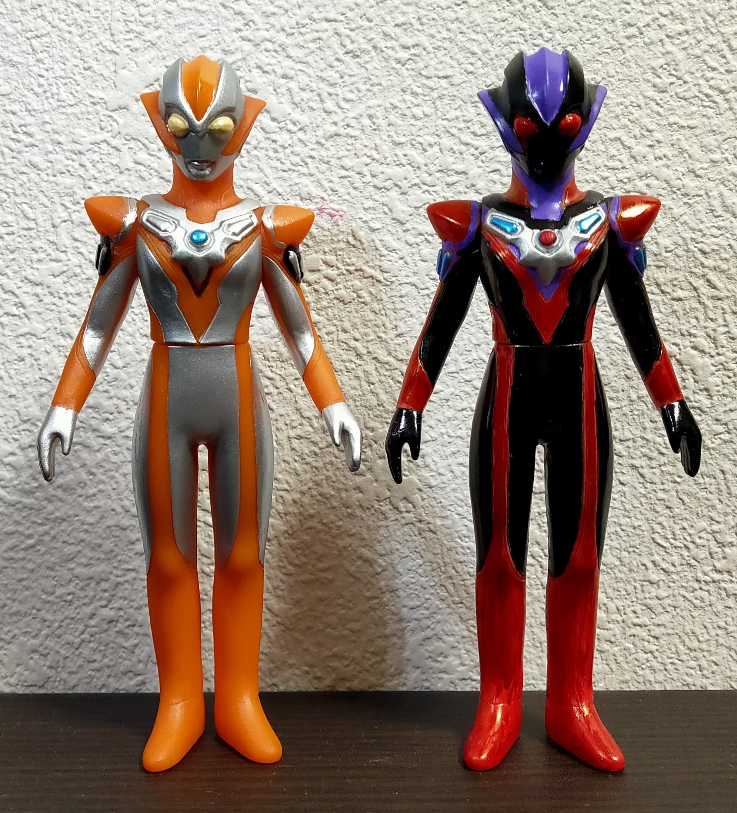 ド素人でも出来る！ 大切なコレクションに一手加え、世界に一つだけの