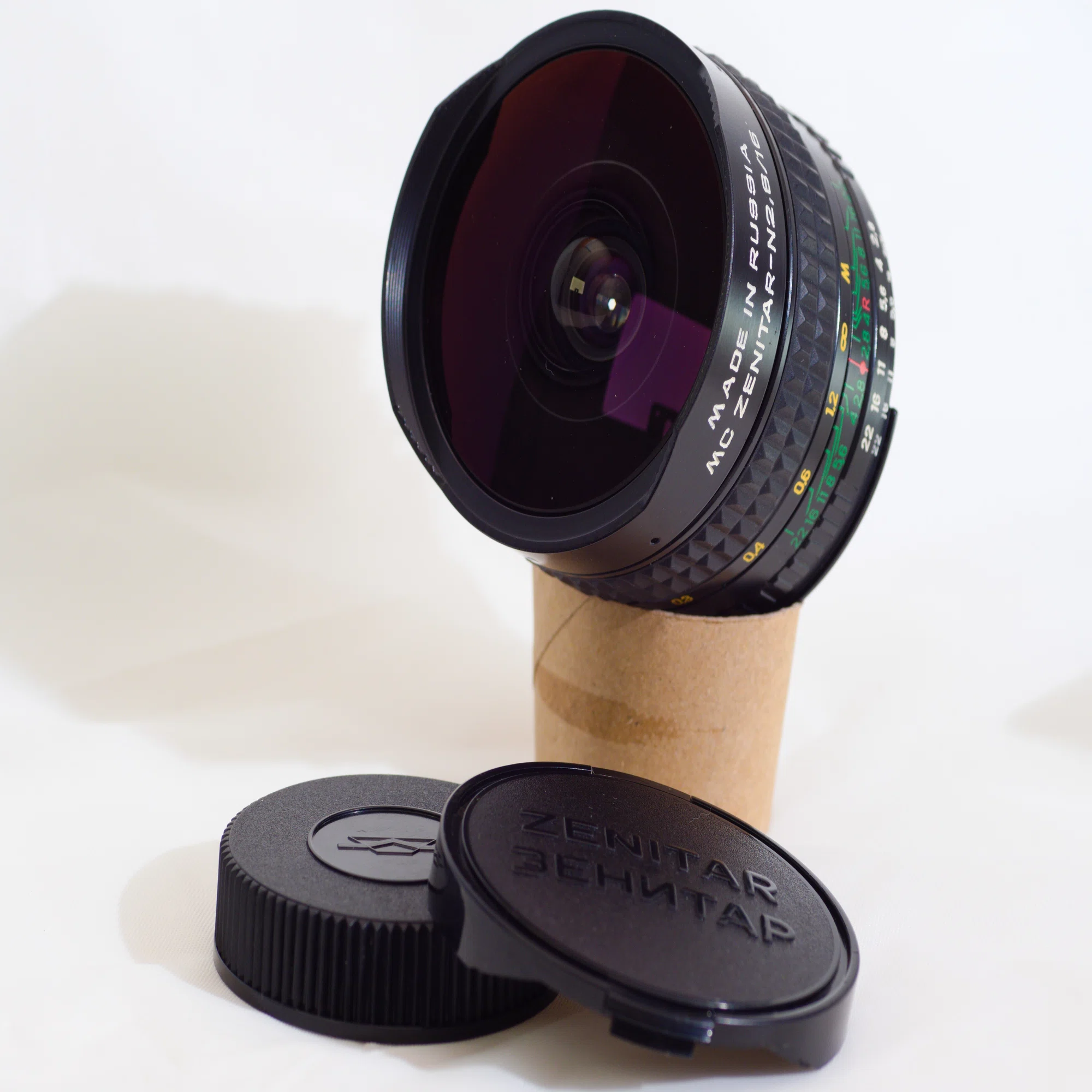 レンズ沼あれこれ：MC ZENITAR 16mm F2.8 FISH-EYE｜ひっくすK
