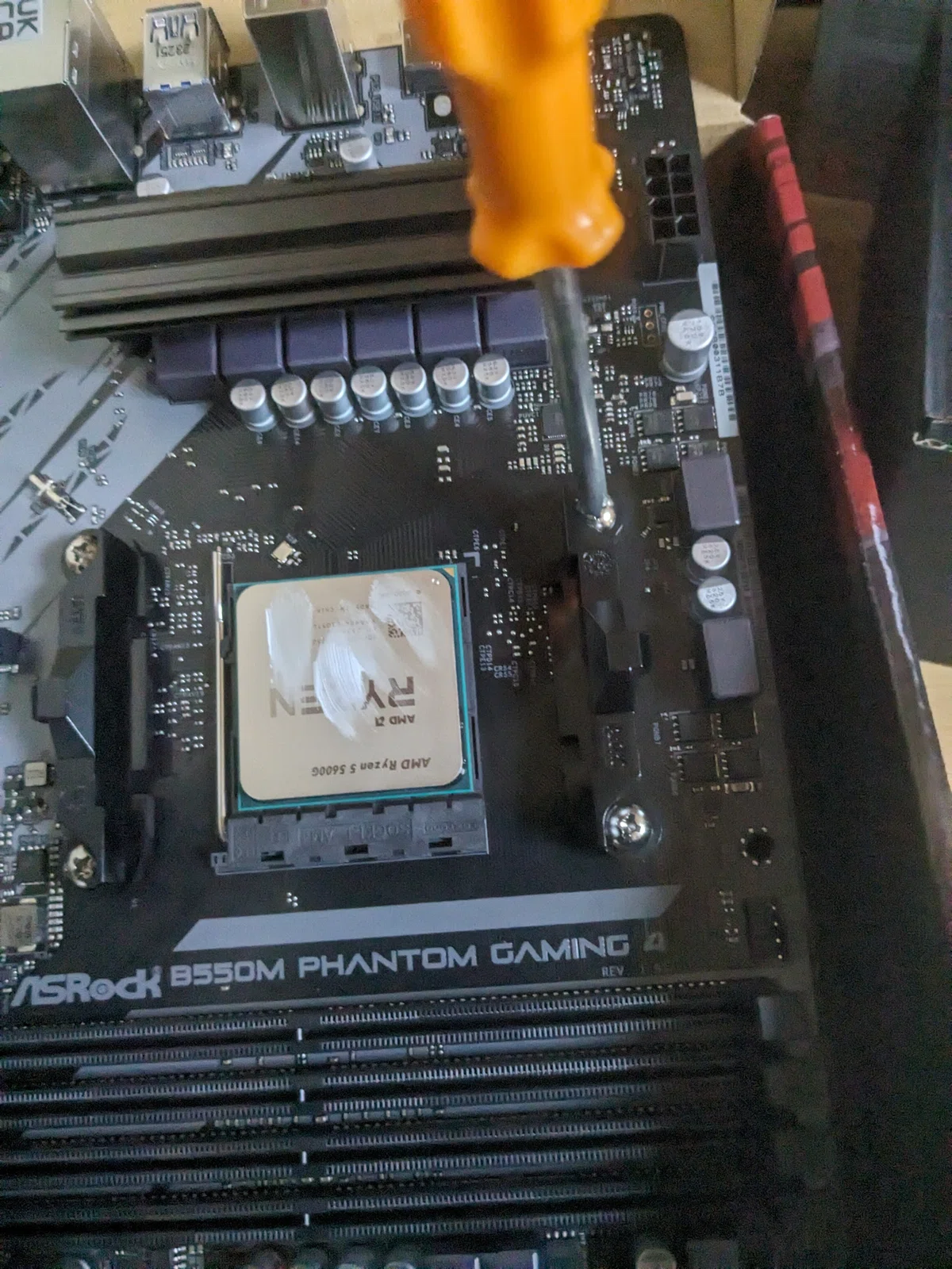 SandyBridgeからRyzen5 5600G+RTX3060の10万以下自作PCへの移行 