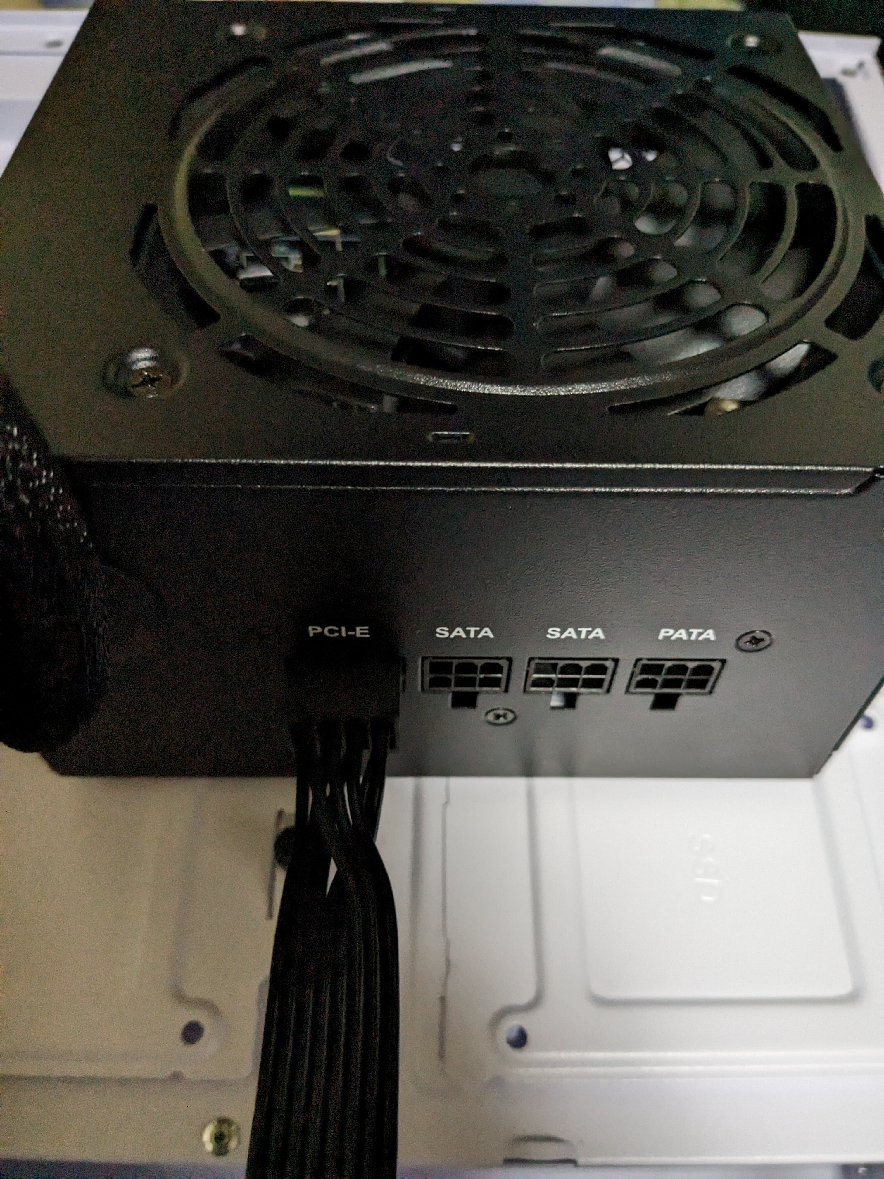 SandyBridgeからRyzen5 5600G+RTX3060の10万以下自作PCへの SandyBridgeからRyzen5 5600G+RTX3060の10万以下自作PCへの