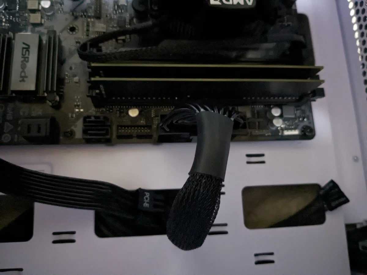 SandyBridgeからRyzen5 5600G+RTX3060の10万以下自作PCへの移行 