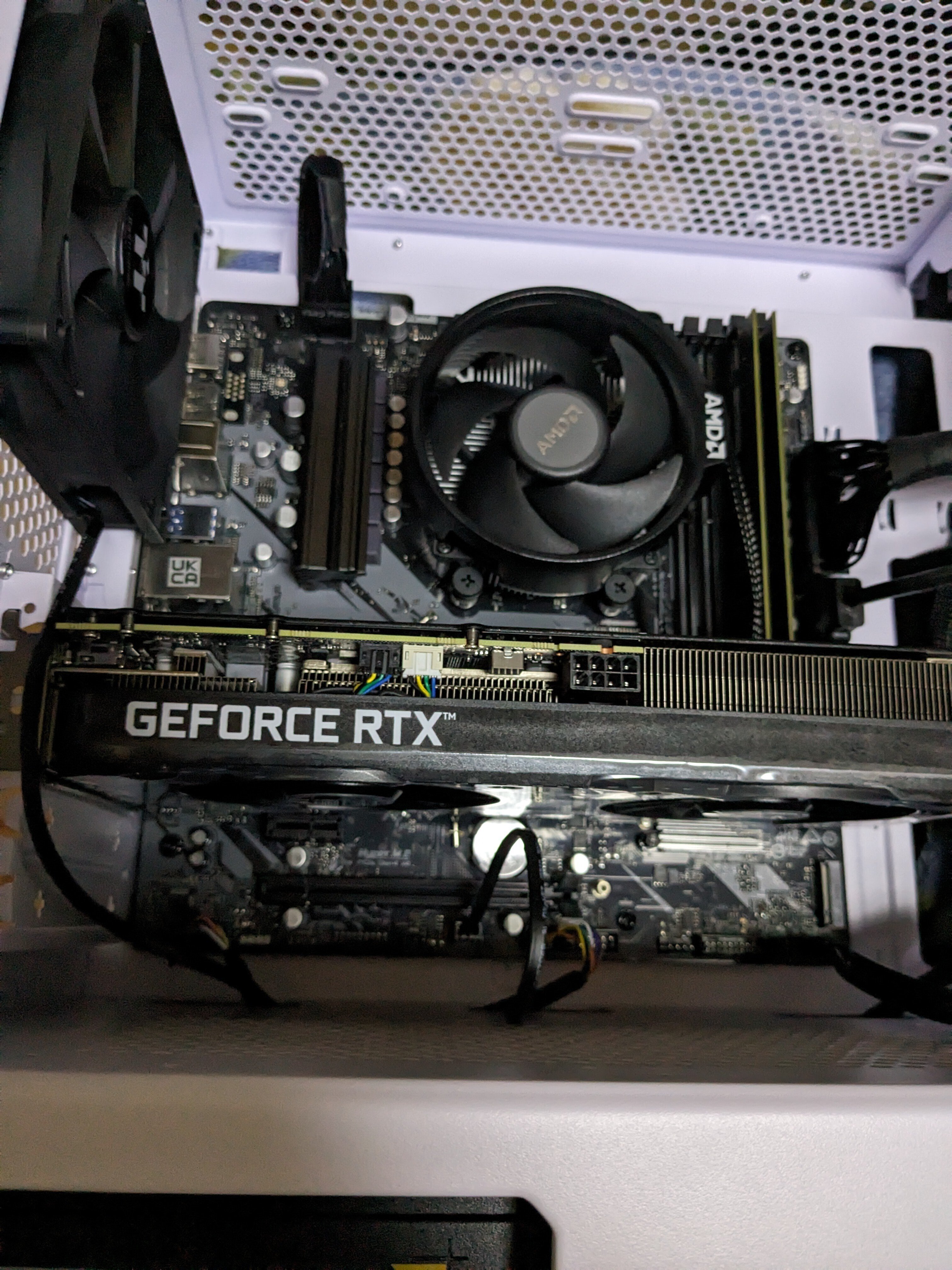 SandyBridgeからRyzen5 5600G+RTX3060の10万以下自作PCへの SandyBridgeからRyzen5 5600G+RTX3060の10万以下自作PCへの