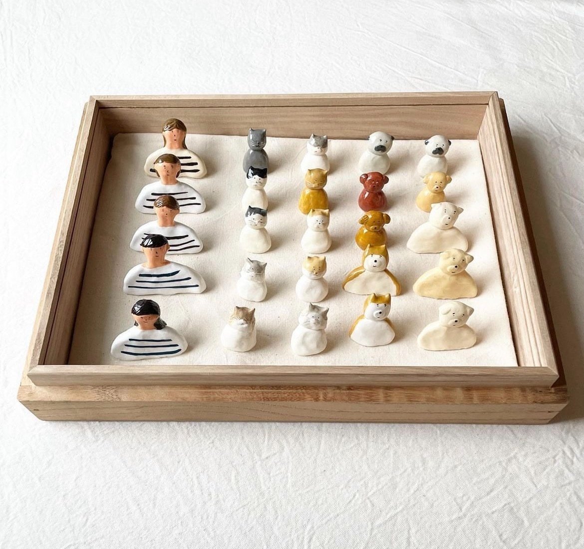 hitoricco はっつ～ 個展「こねこね県 こねこね市 こねこね村」（2024