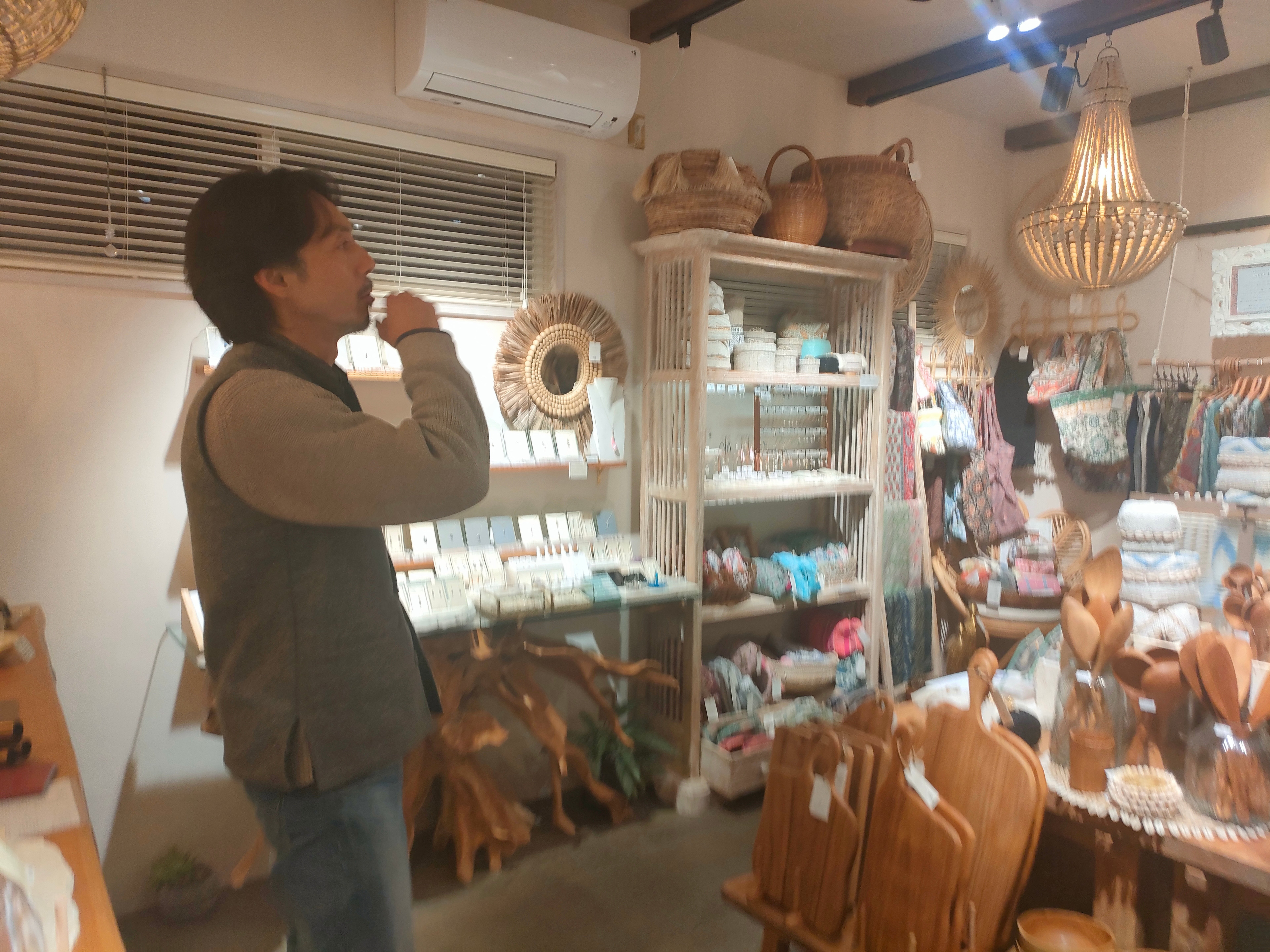 天然石アクセサリー＆ナチュラル癒し雑貨 虹のかけ橋｜shanthi-usui