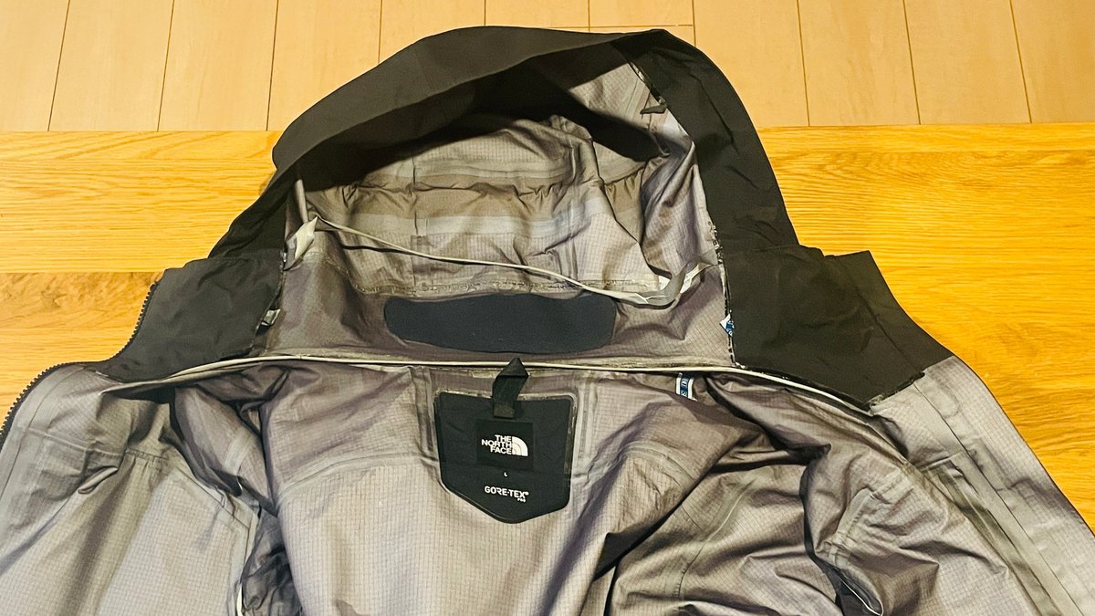 GORE-TEXジャケットを「シームテープ貼り替え」で修復してみた｜narumi 