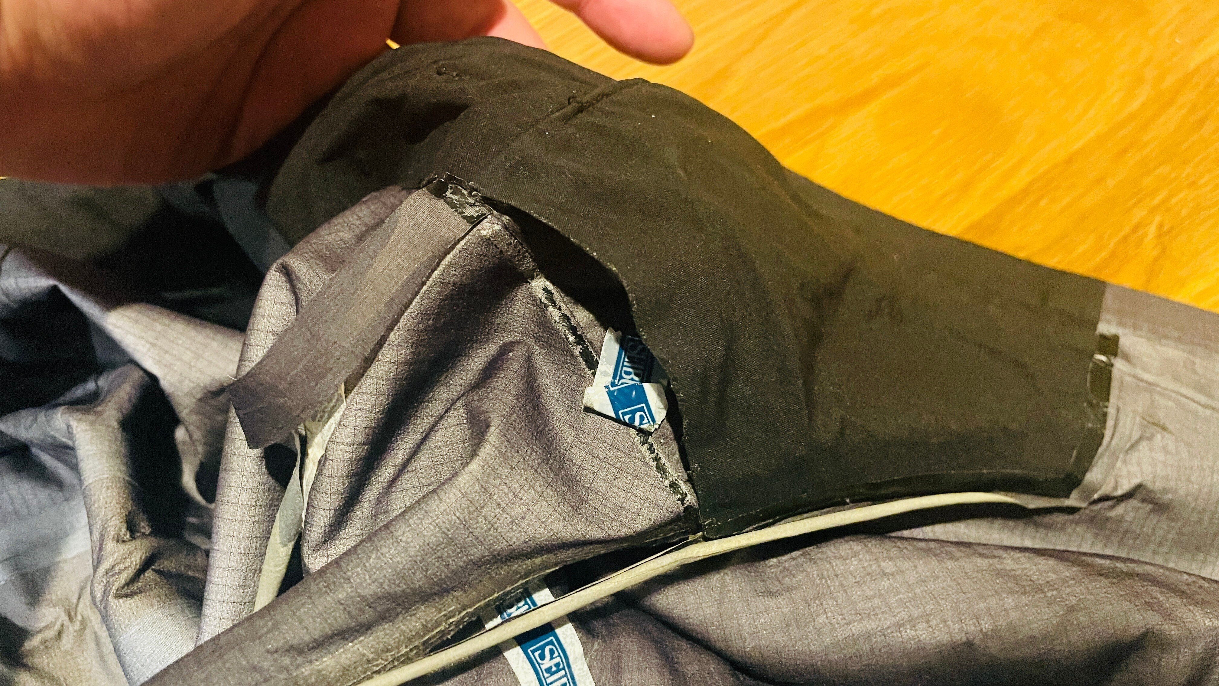 The North Face アサルト2 訳あり シームテープ剥がれ