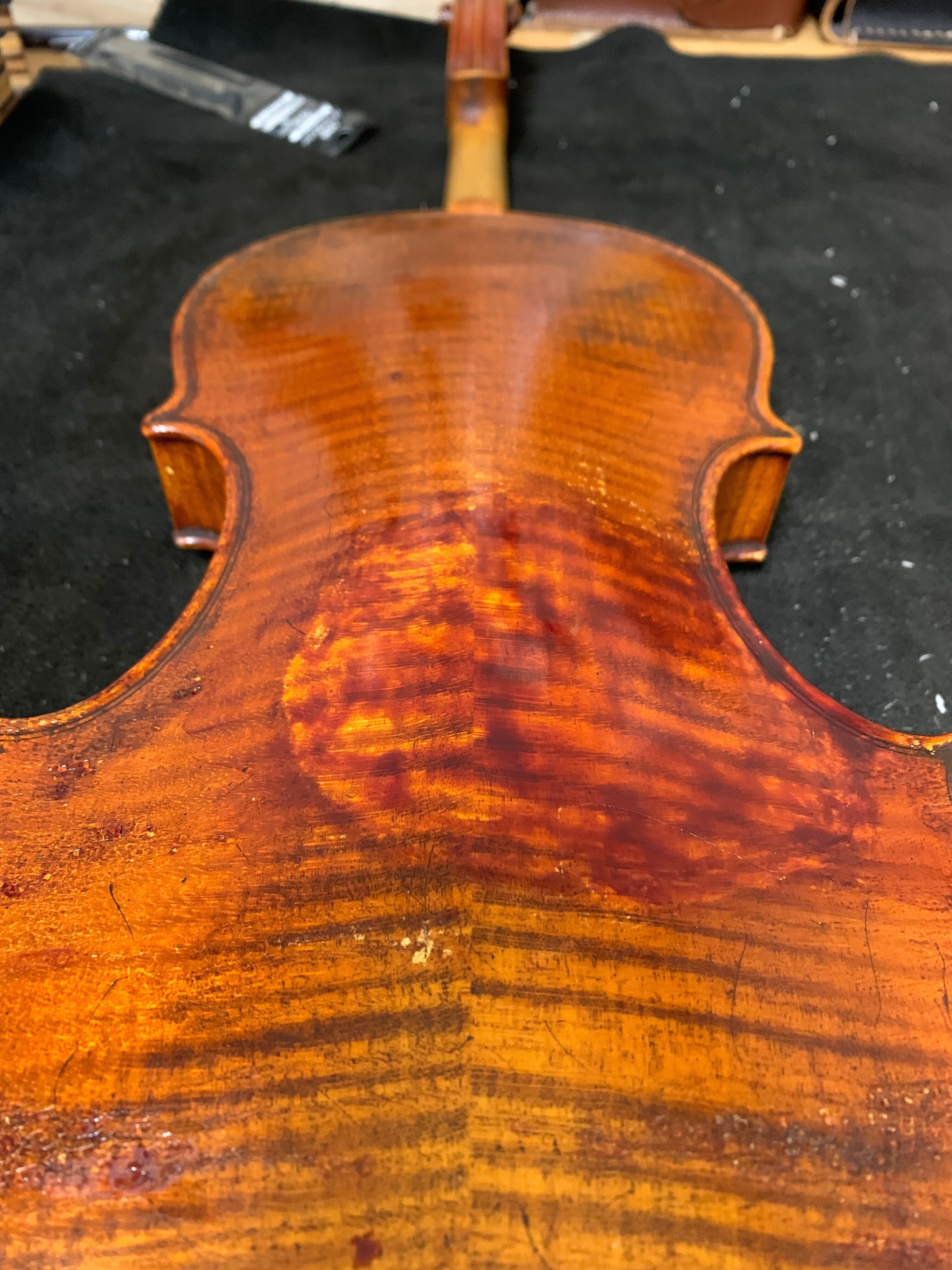 アンティークバイオリン　マット　塗装剥がれ　壁飾り　現状品　ヴァイオリン バイオリン アンティークマット塗装剥がれ壁飾り現状品ヴァイオリン