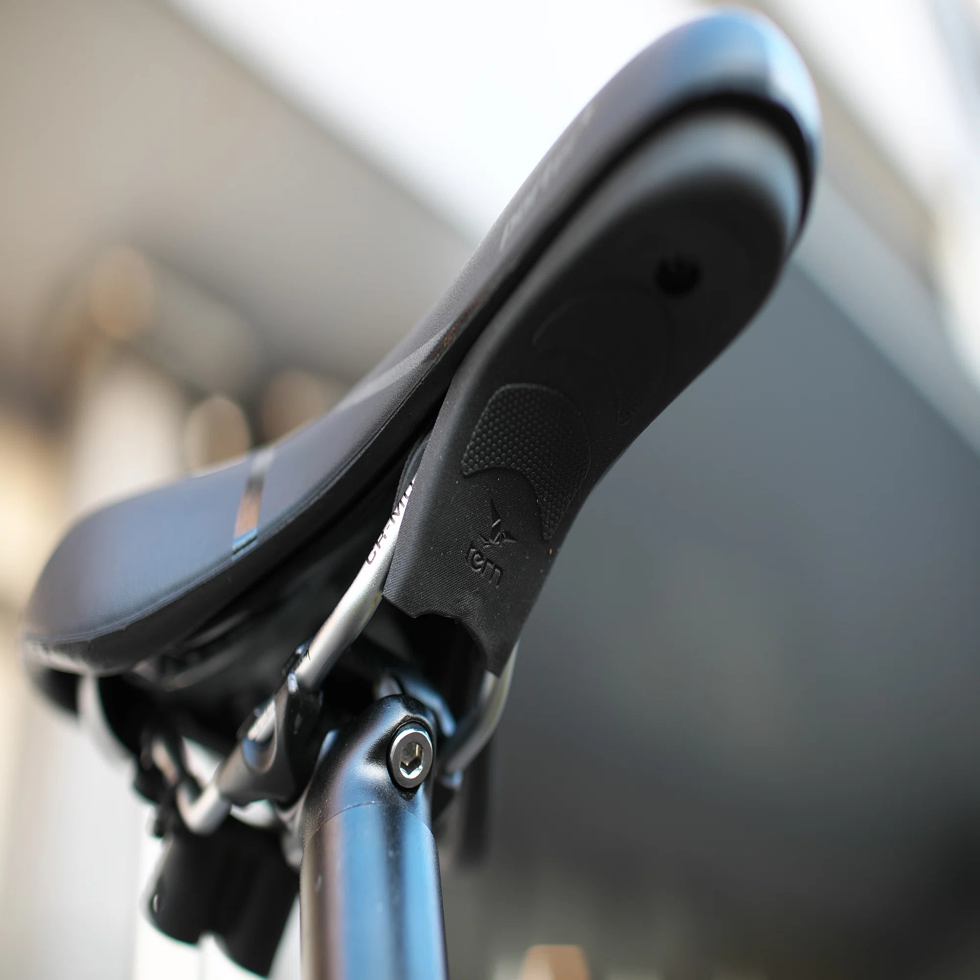 Tern VERGE P10を買った話｜surround