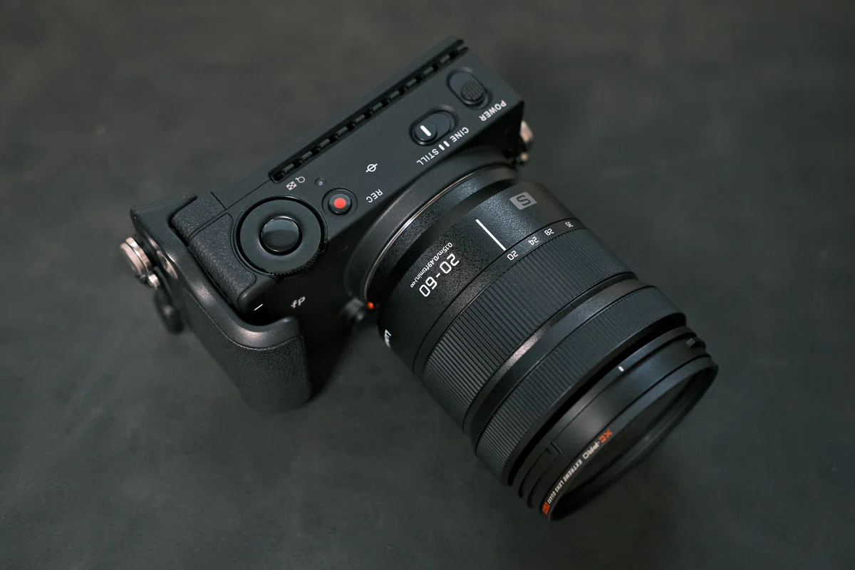 LUMIX20-60mmのレンズを買った話。｜またべえ