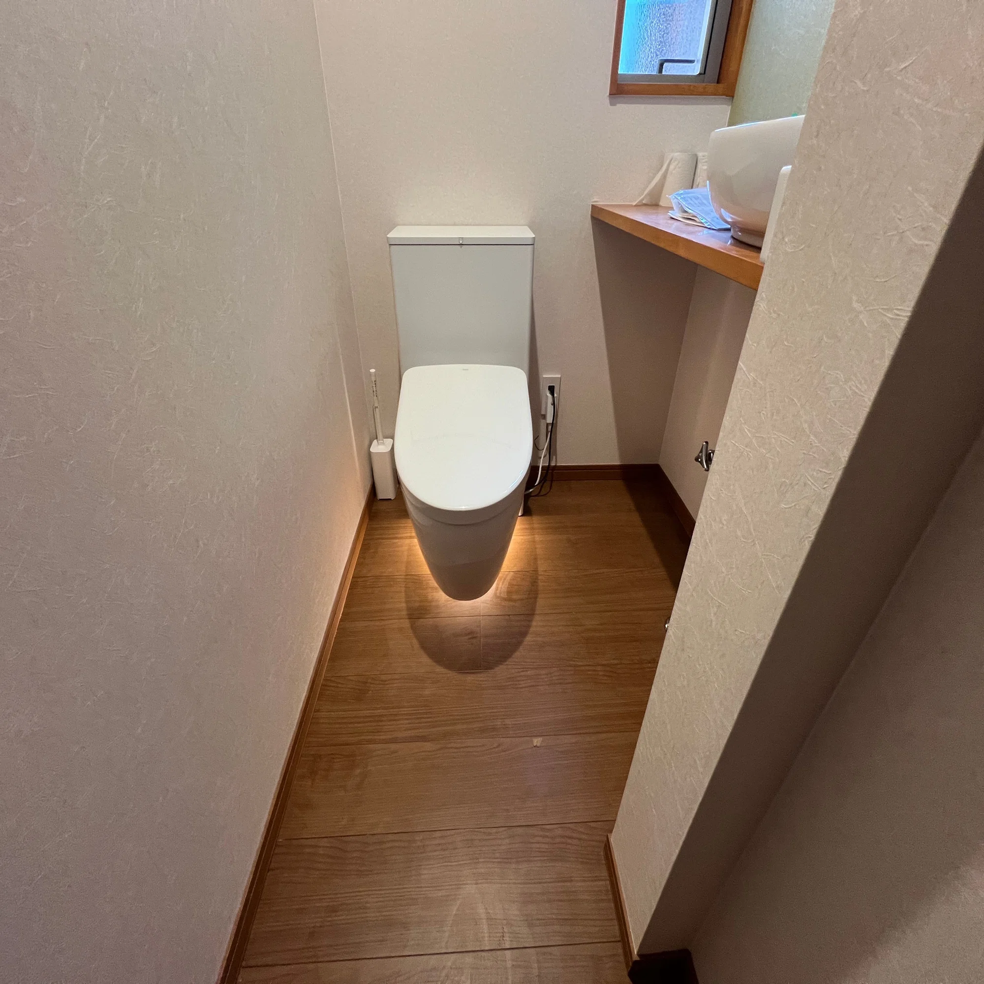 最新トイレを付けました｜?トイレの神様社長／toirenokamisamasyatyou?
