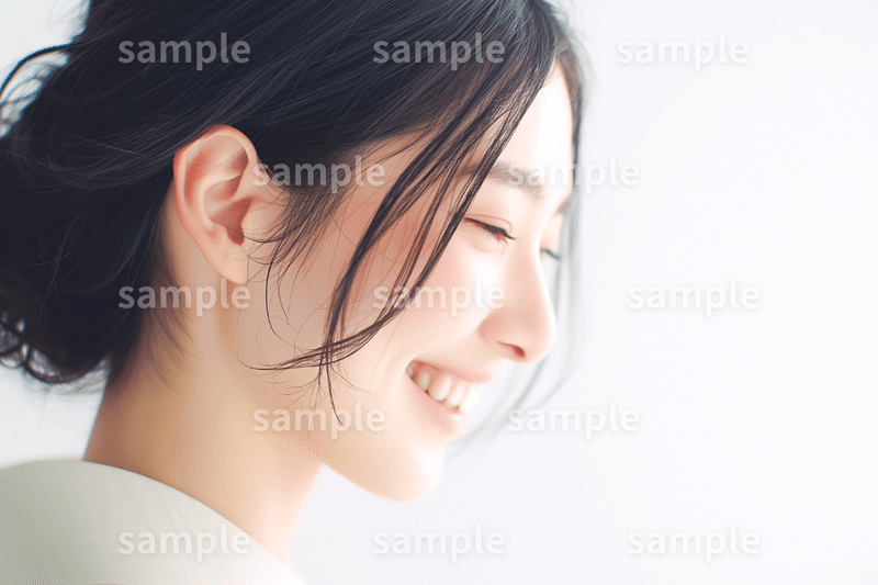 【メルカリ】ピアス・イヤリングに最適！「美しい女性の横顔」フリー素材3枚セット｜ハンドメイド・フリマアプリのイメージ画像に
