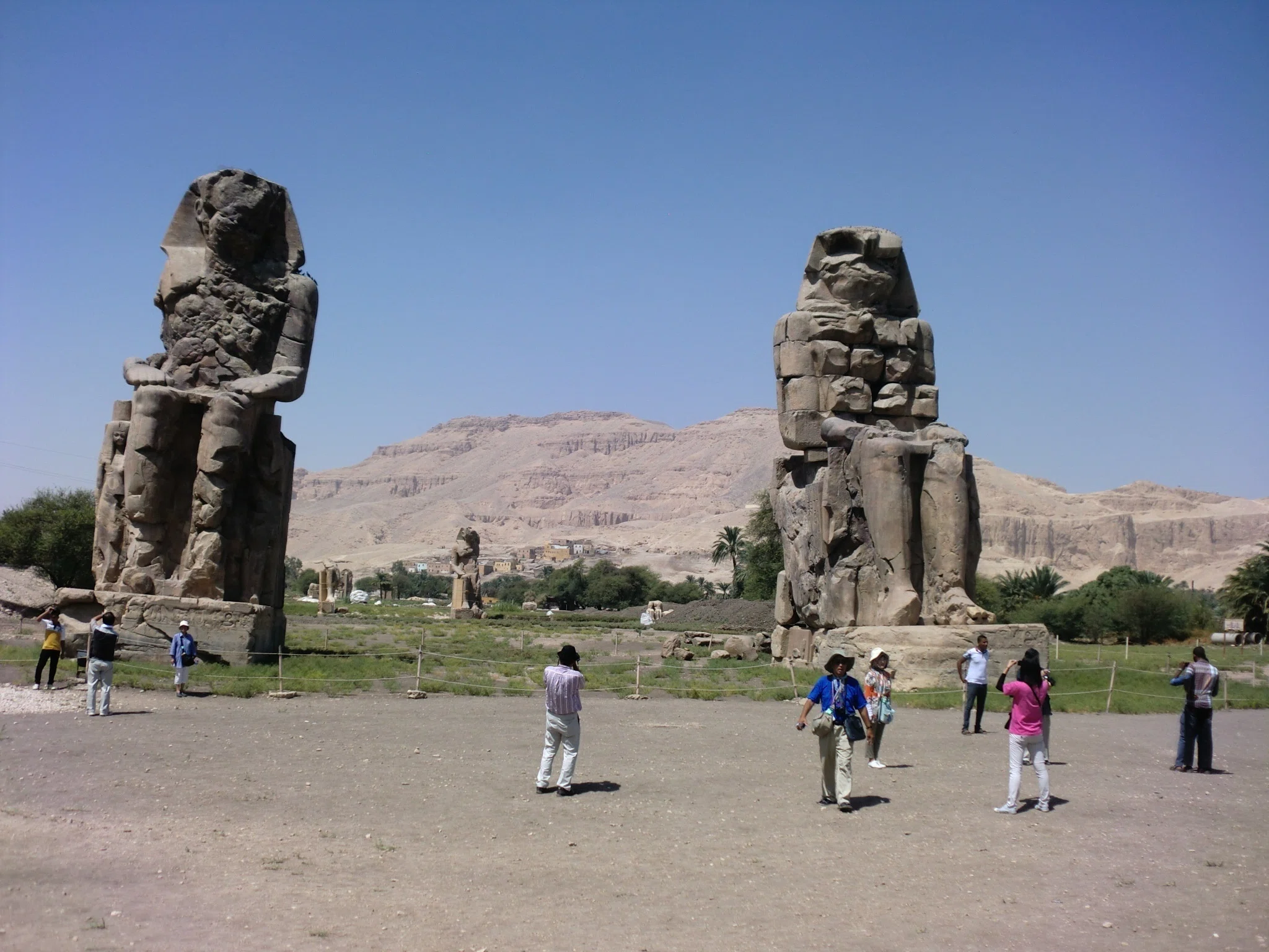 神秘と謎に満ちた古代エジプトを再訪 ピラミッド圧巻、ナイル川流域の
