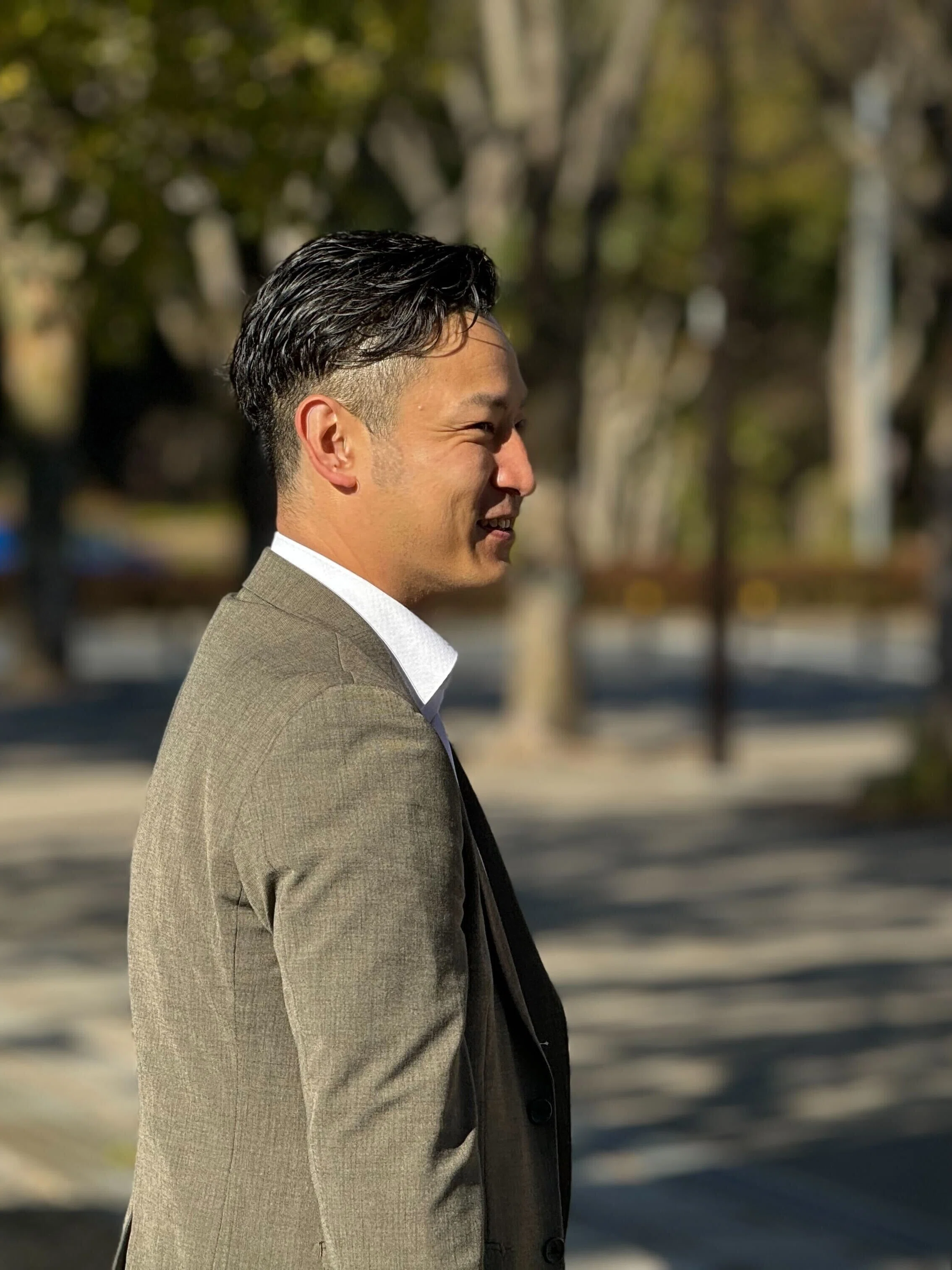 お笑い芸人からIT営業に転職！急成長するIoT市場でミークとともに自ら