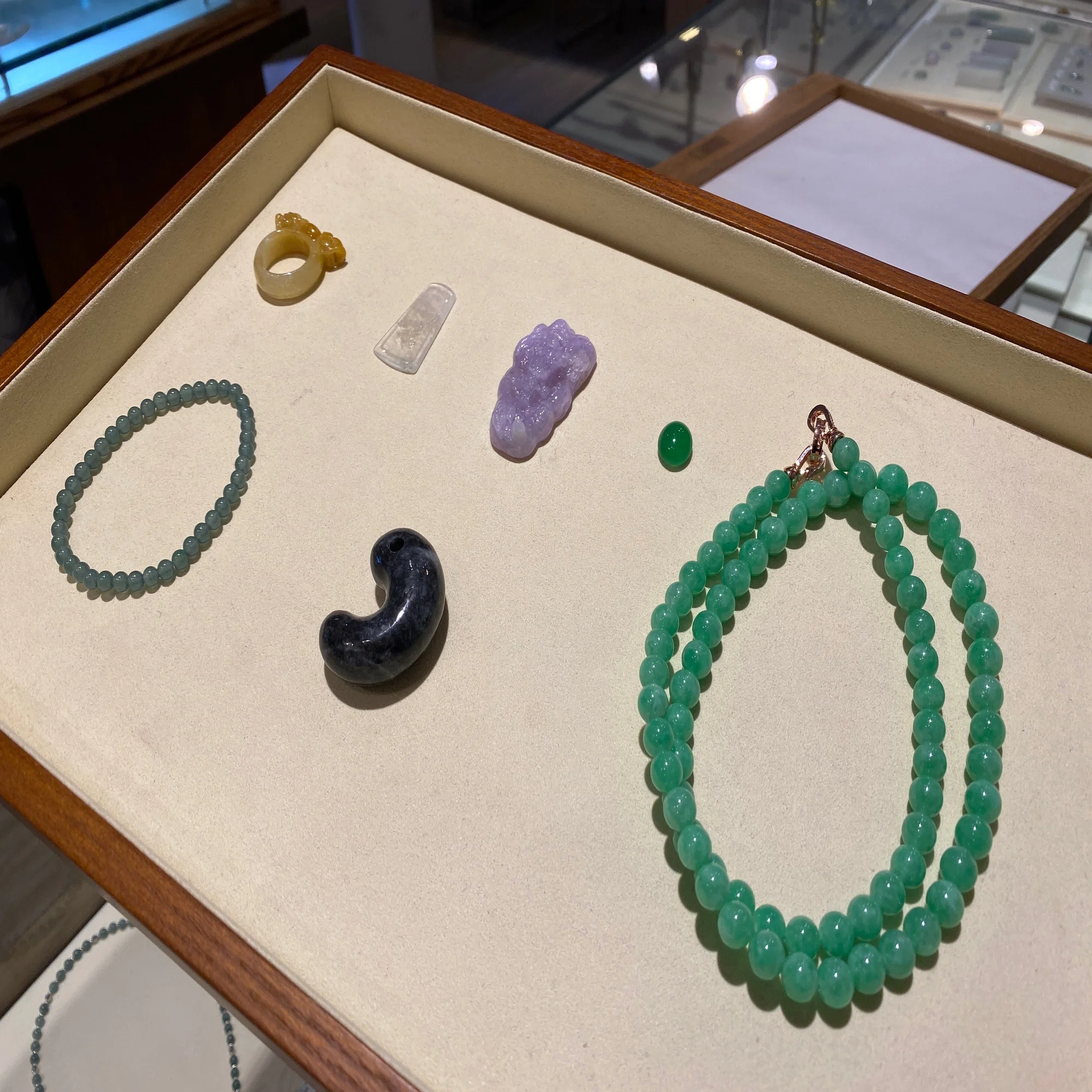 貔貅（ヒキュウ）に会いにみなとみらいへ / 天然翡翠専門店「Joytec 