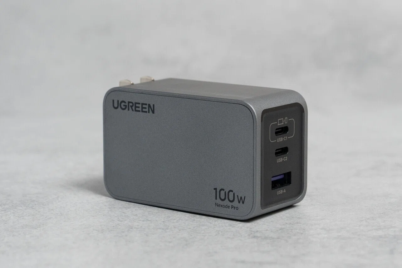 UGREEN Nexode Pro 100Wをレビュー｜コンパクトな100W・3ポート充電器
