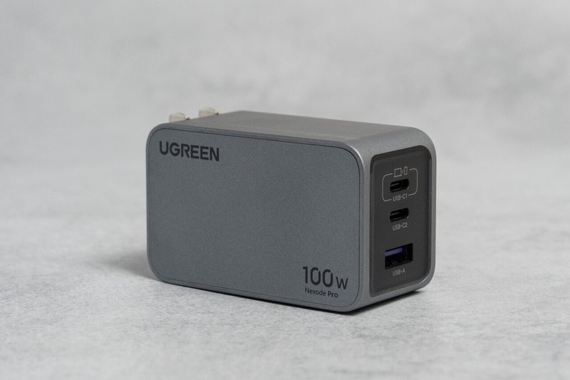 UGREN Nexode Pro 100Wの高級感のある質感とデザイン