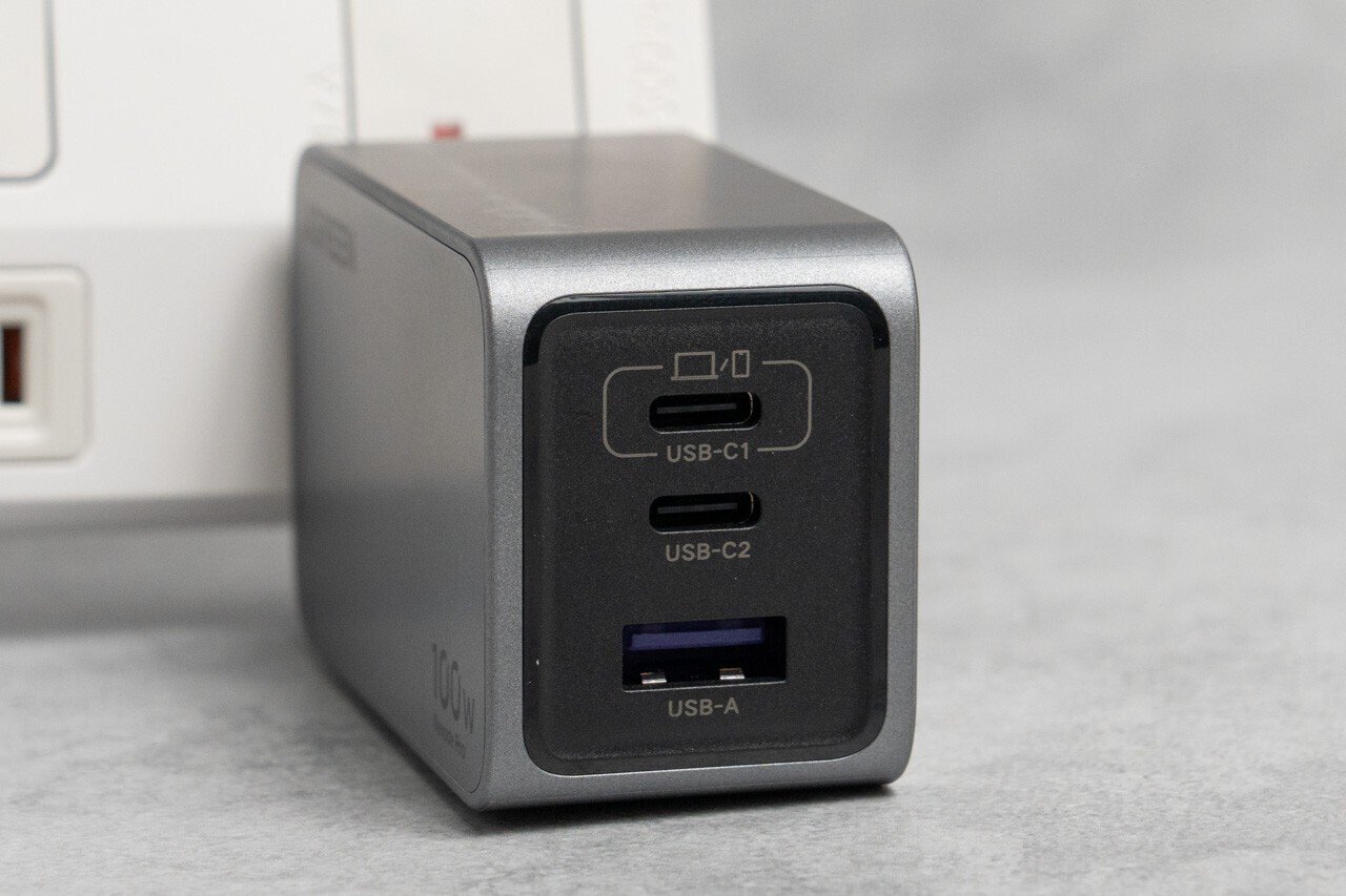 UGREEN Nexode Pro 充電器 100W 3ポート 小型で軽量 【新 UGREEN Nexode Pro 100Wをレビュー｜コンパクトな100W・3ポート