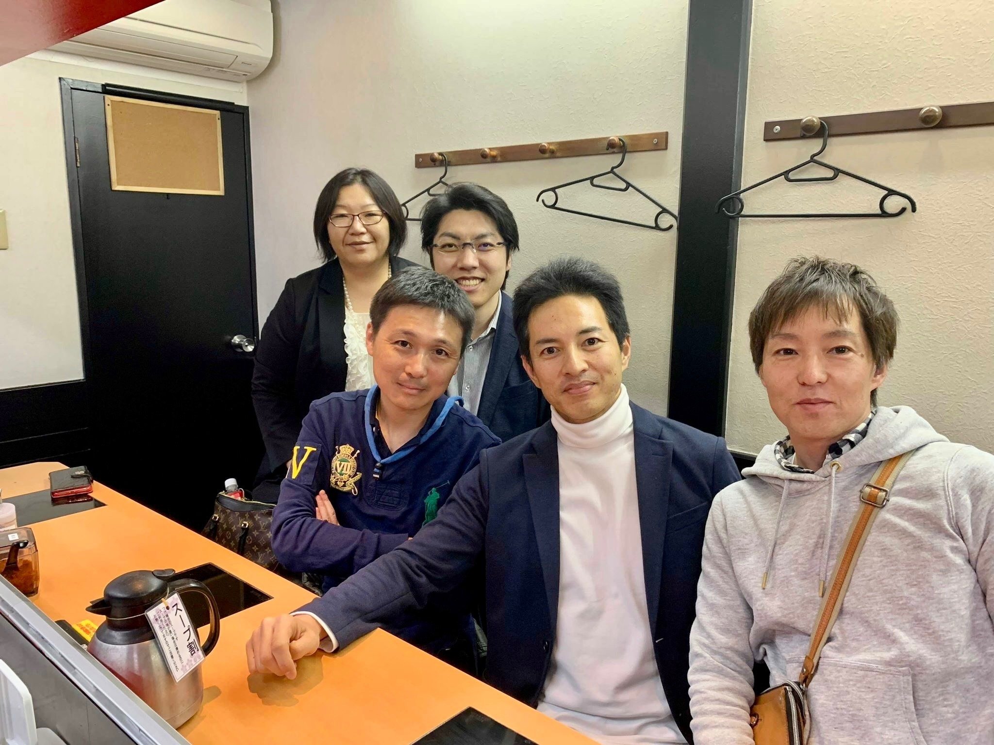 博多・大家歴四十八年 女3人,24棟・130戸,家賃収入6 000万円。 加藤ひろゆき CD 博多・大家歴四十八年 女3人,24棟・130戸,家賃収入6 000万円