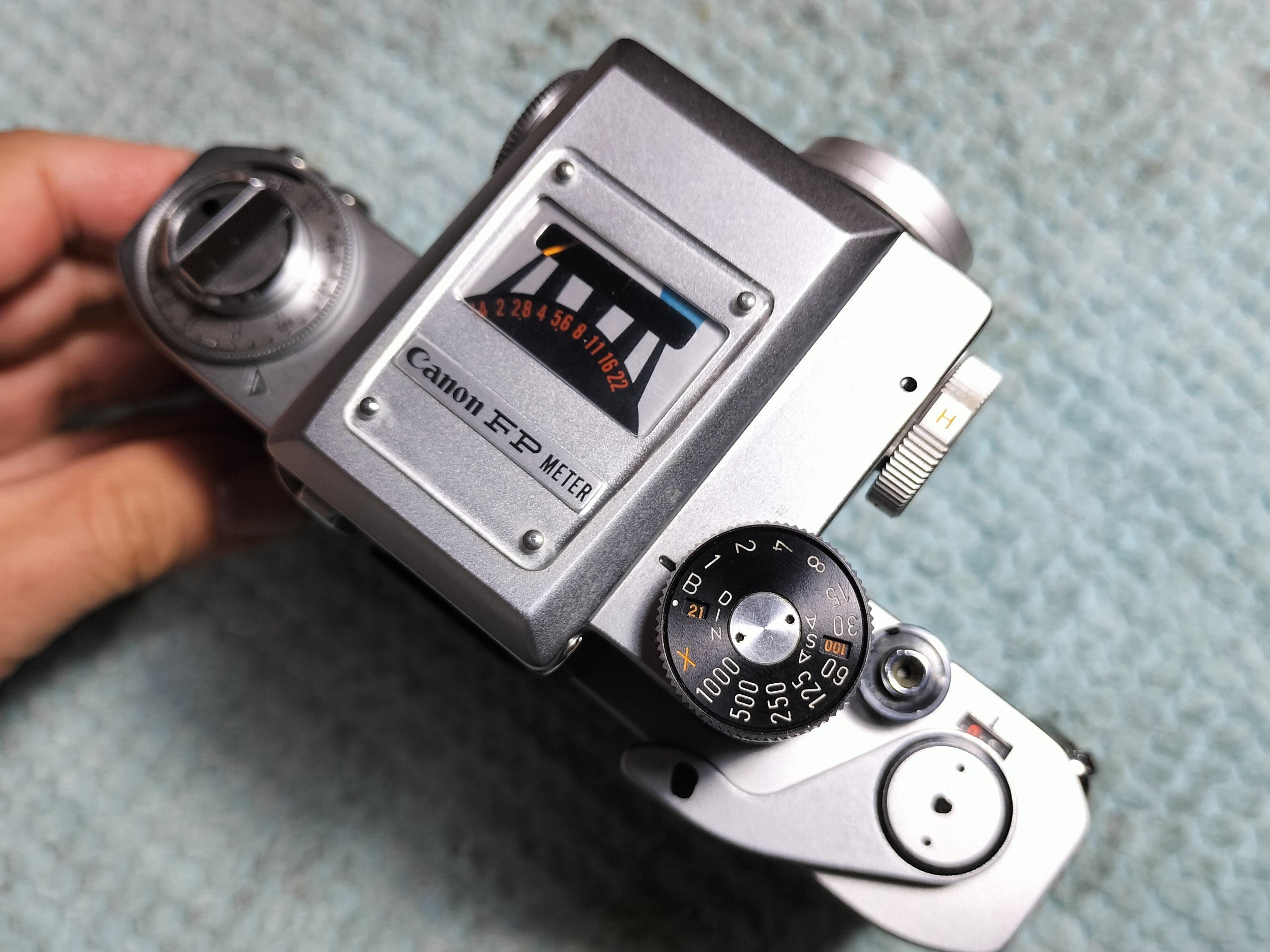 Canon FPの分解|フィルムカメラ修理のアクアカメラ Canon FPの分解|フィルムカメラ修理のアクアカメラ
