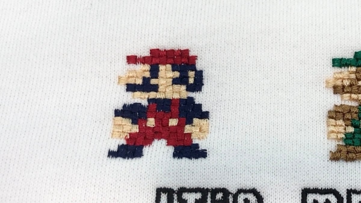 スーパーマリオ刺繍ドット絵マリオTシャツ